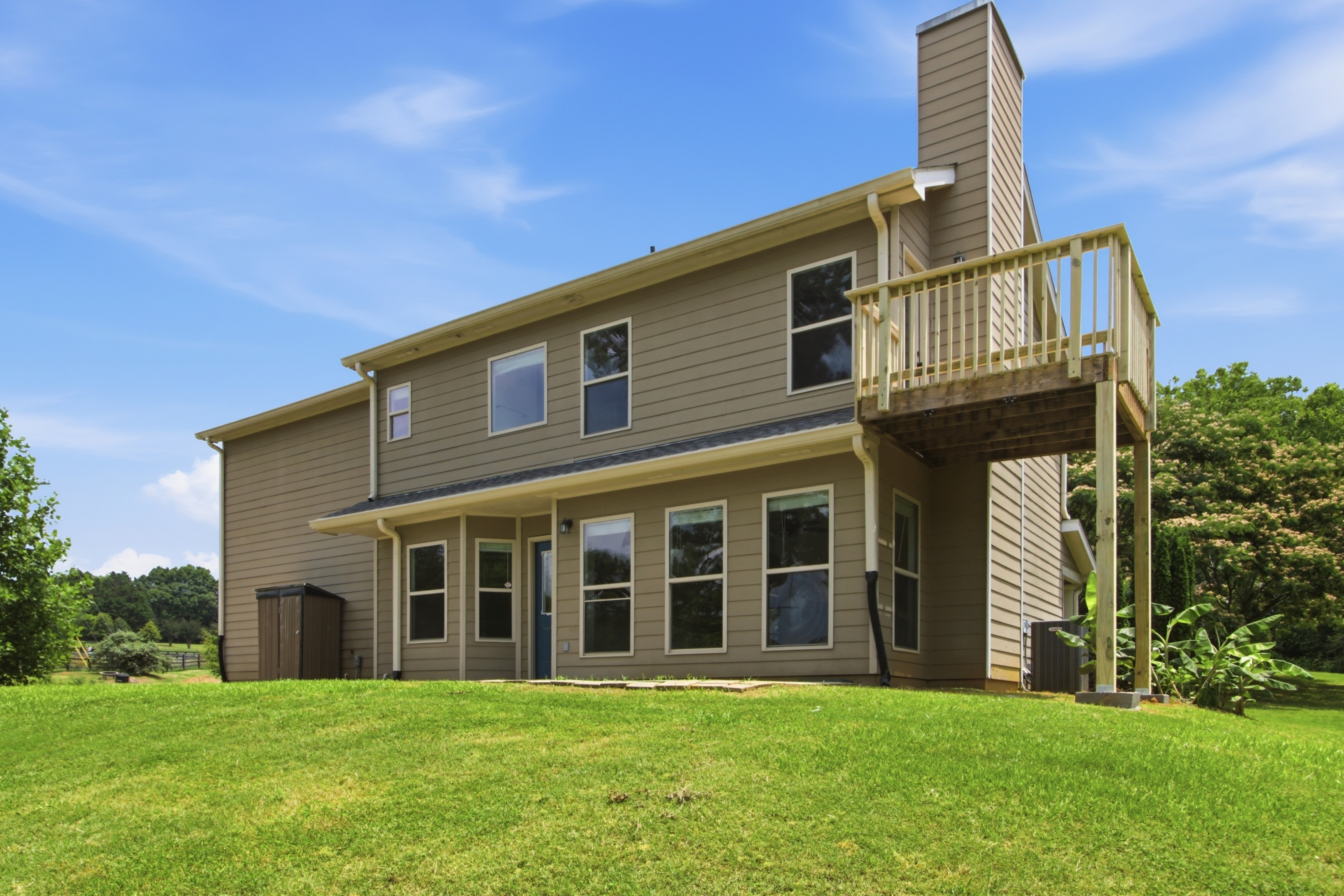 Photo 37 of 42 of 454 Woodbriar Dr, Jefferson, GA