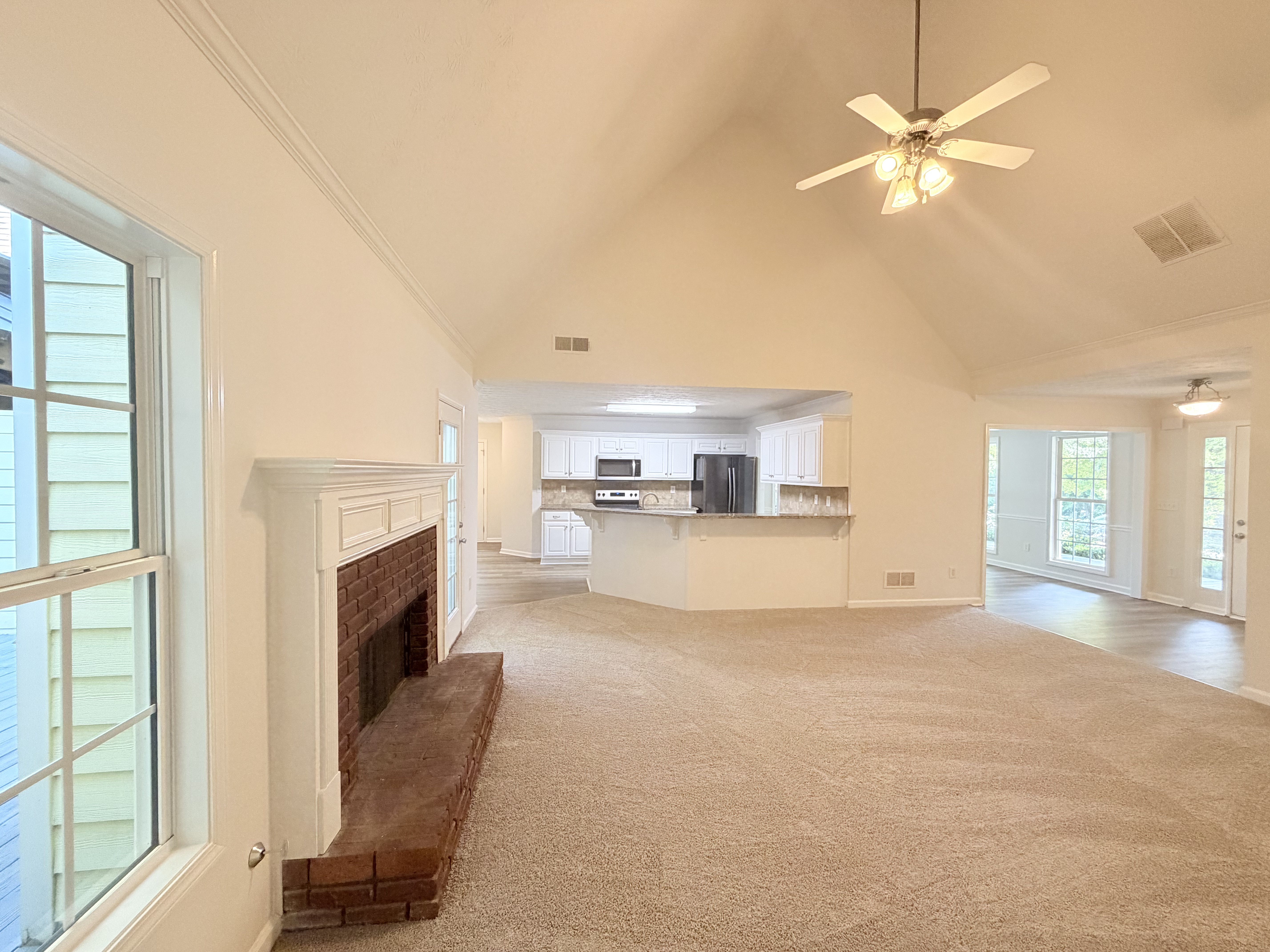 Photo 6 of 24 of 2050 Windfield Dr, Monroe, GA