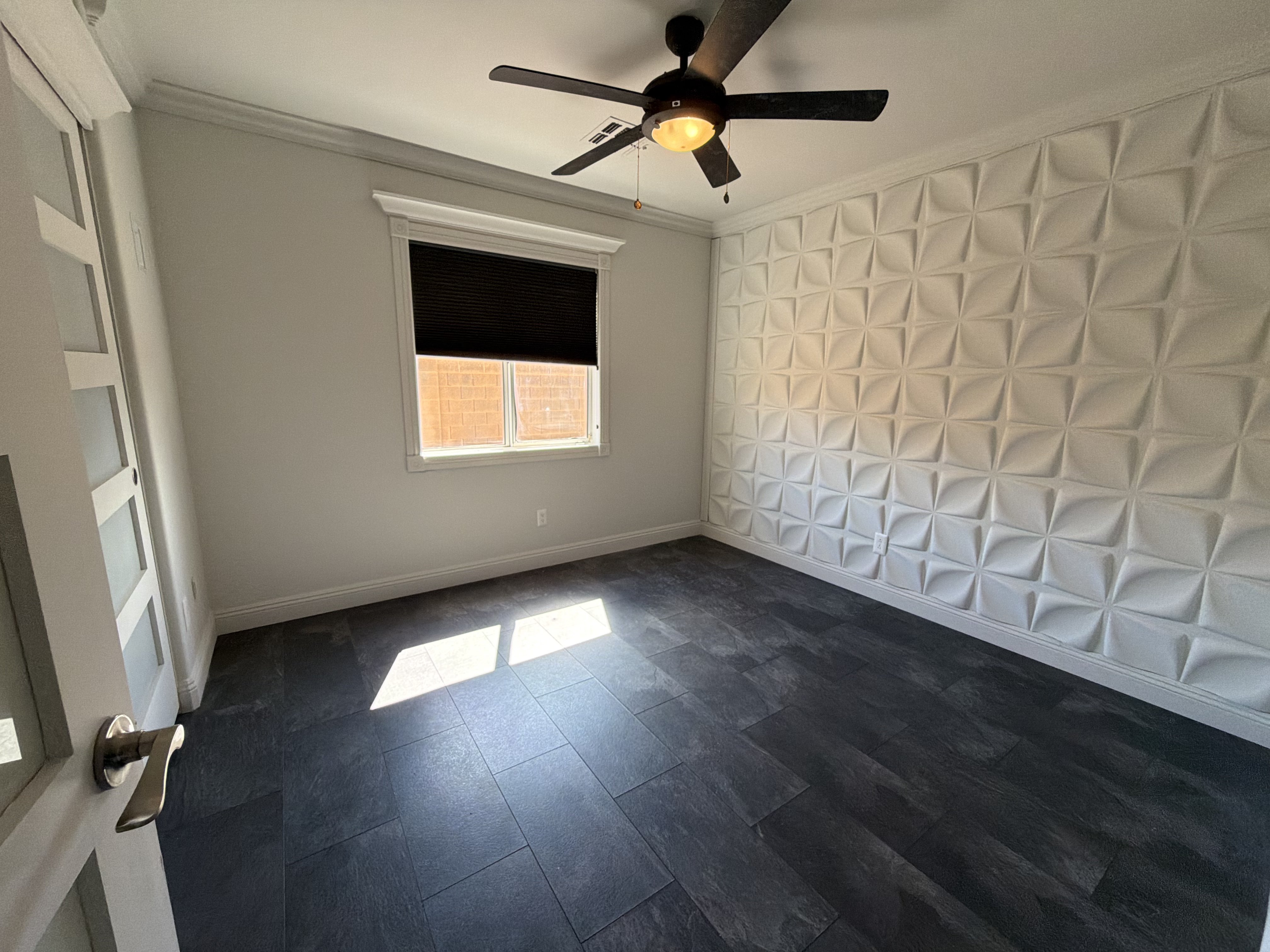 Photo 12 of 18 of 12502 N 126th Ln, El Mirage, AZ
