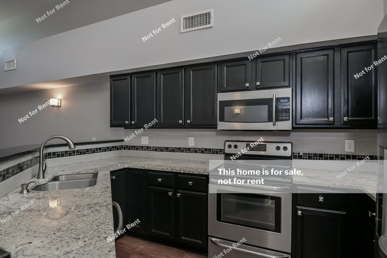 Photo 4 of 26 - 10123 E Achi St, Tucson, AZ 85748