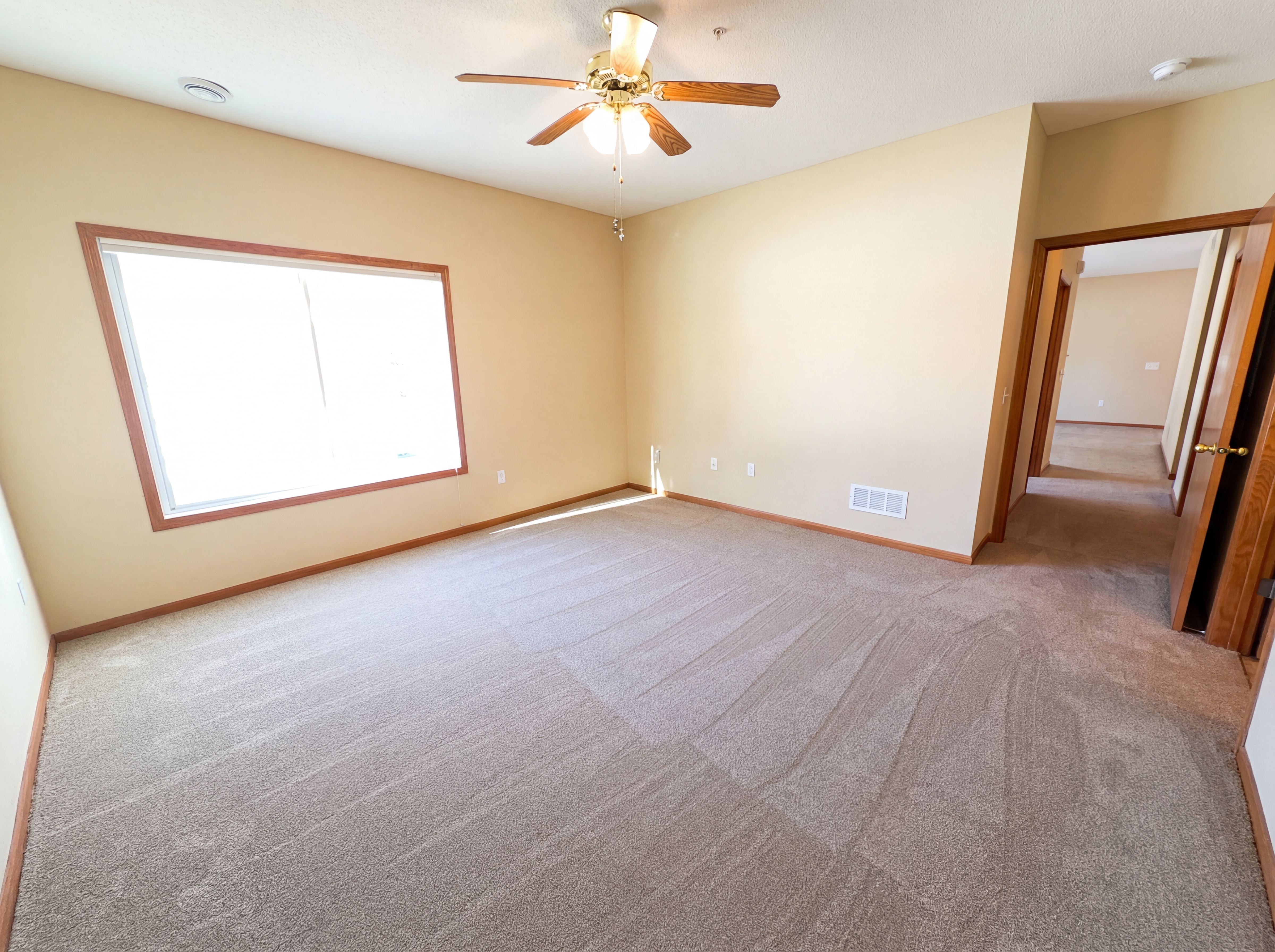 Photo 16 of 18 of 1220 Bergmann Dr, Stillwater, MN