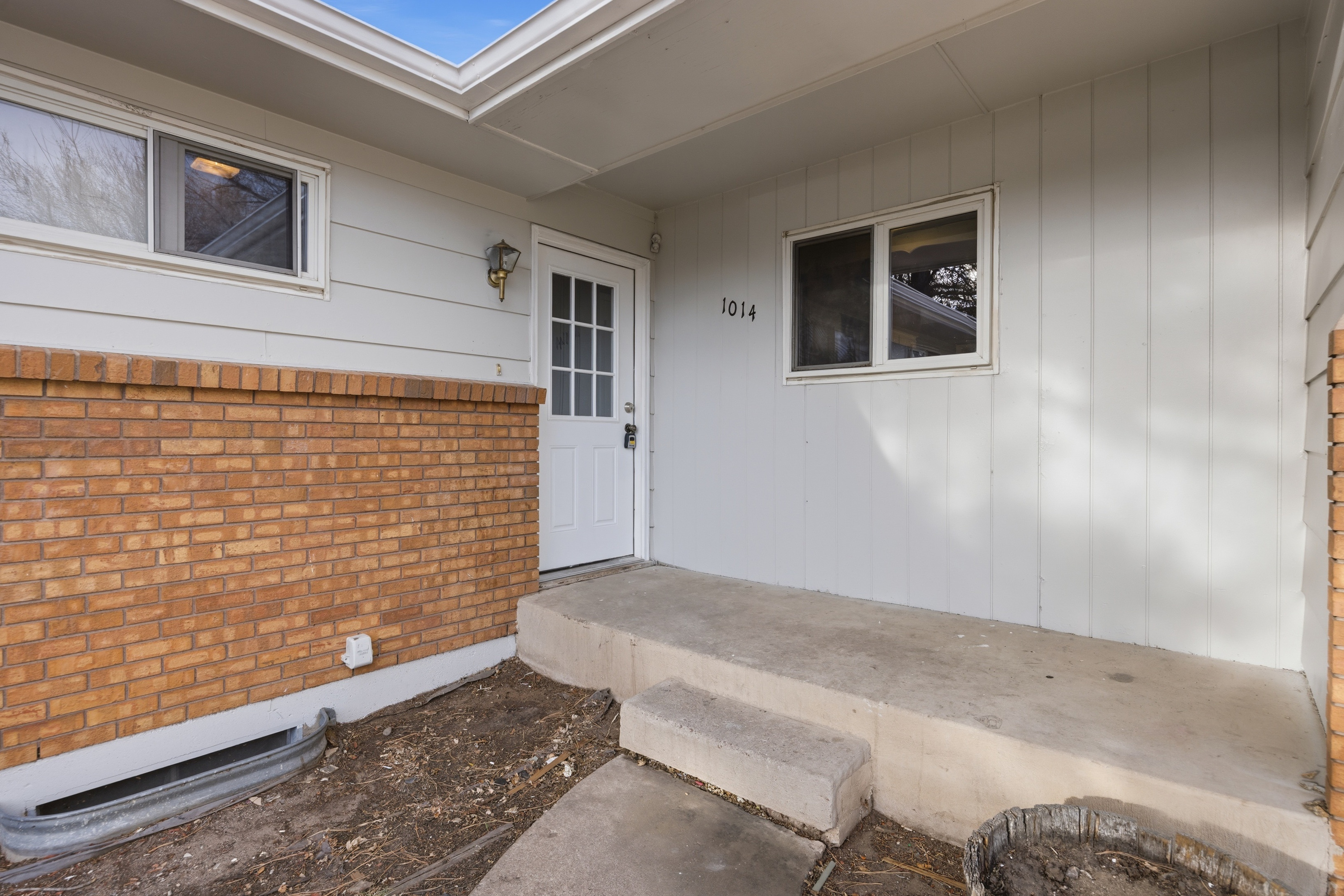 Photo 8 of 40 of 1014 Fosdick Dr, Colorado Springs, CO