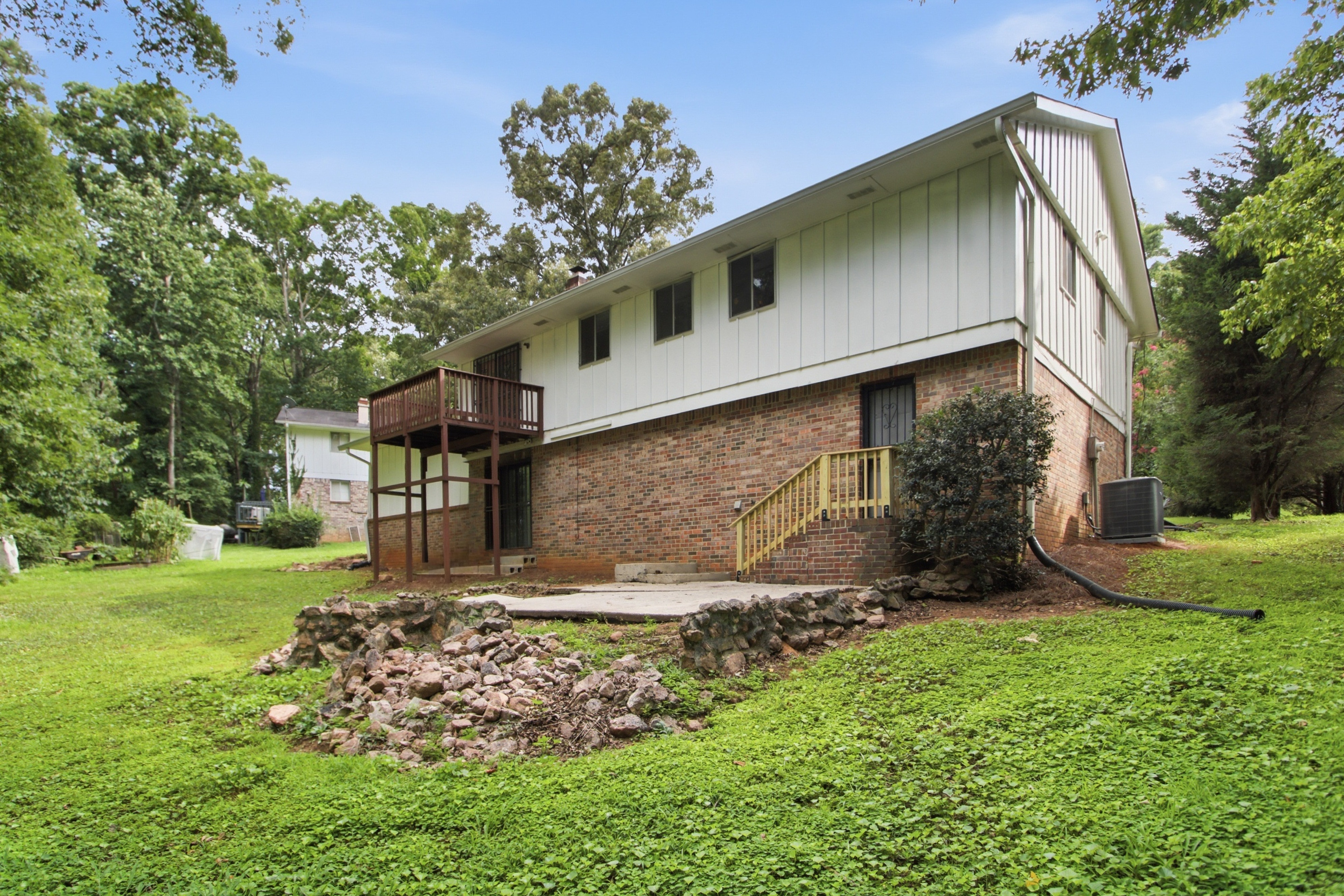 Photo 26 of 30 of 1446 Walnut Ridge Way, Stone Mountain, GA
