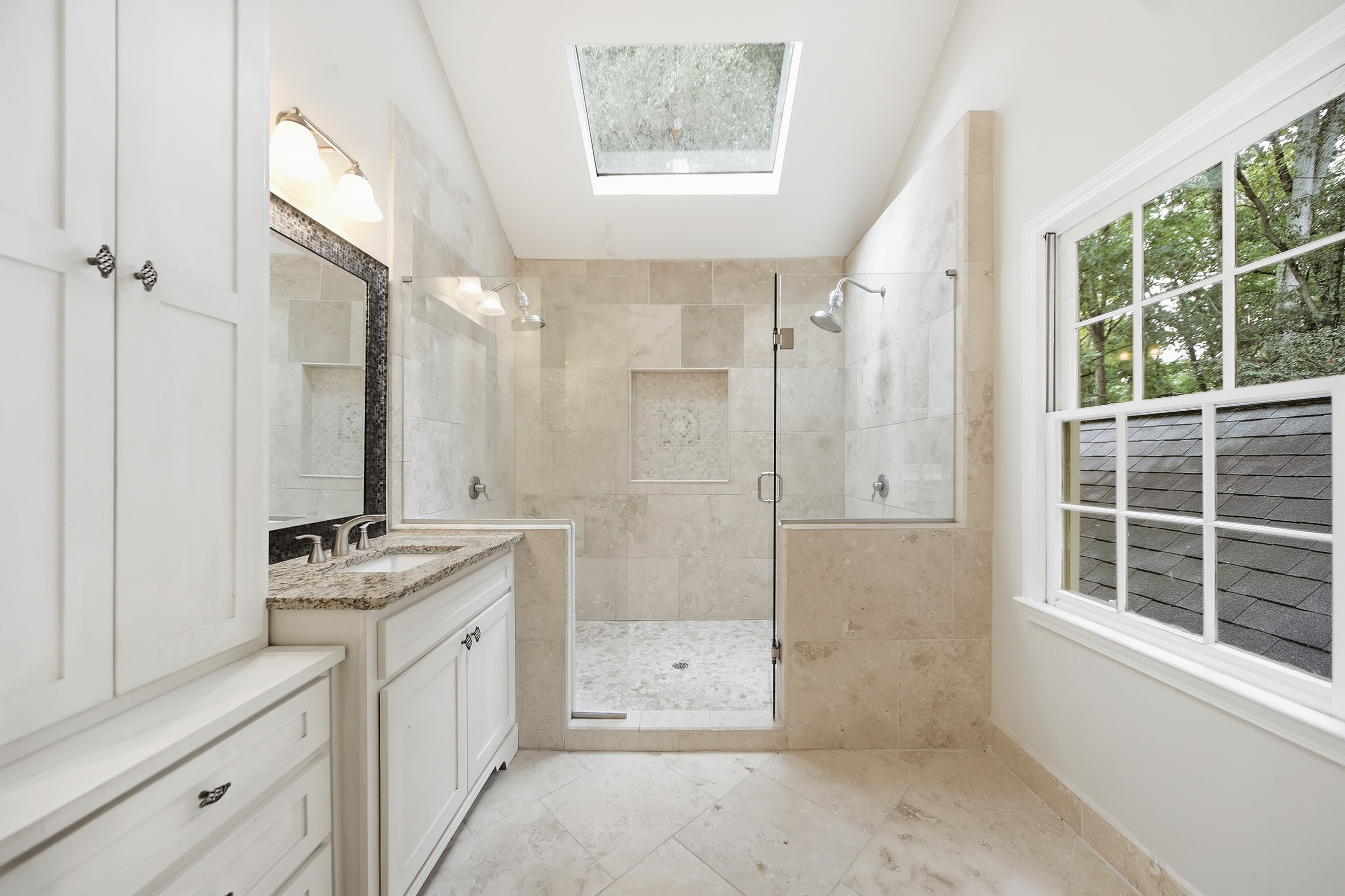 Photo 26 of 40 of 4003 Oakview Ct, Alpharetta, GA