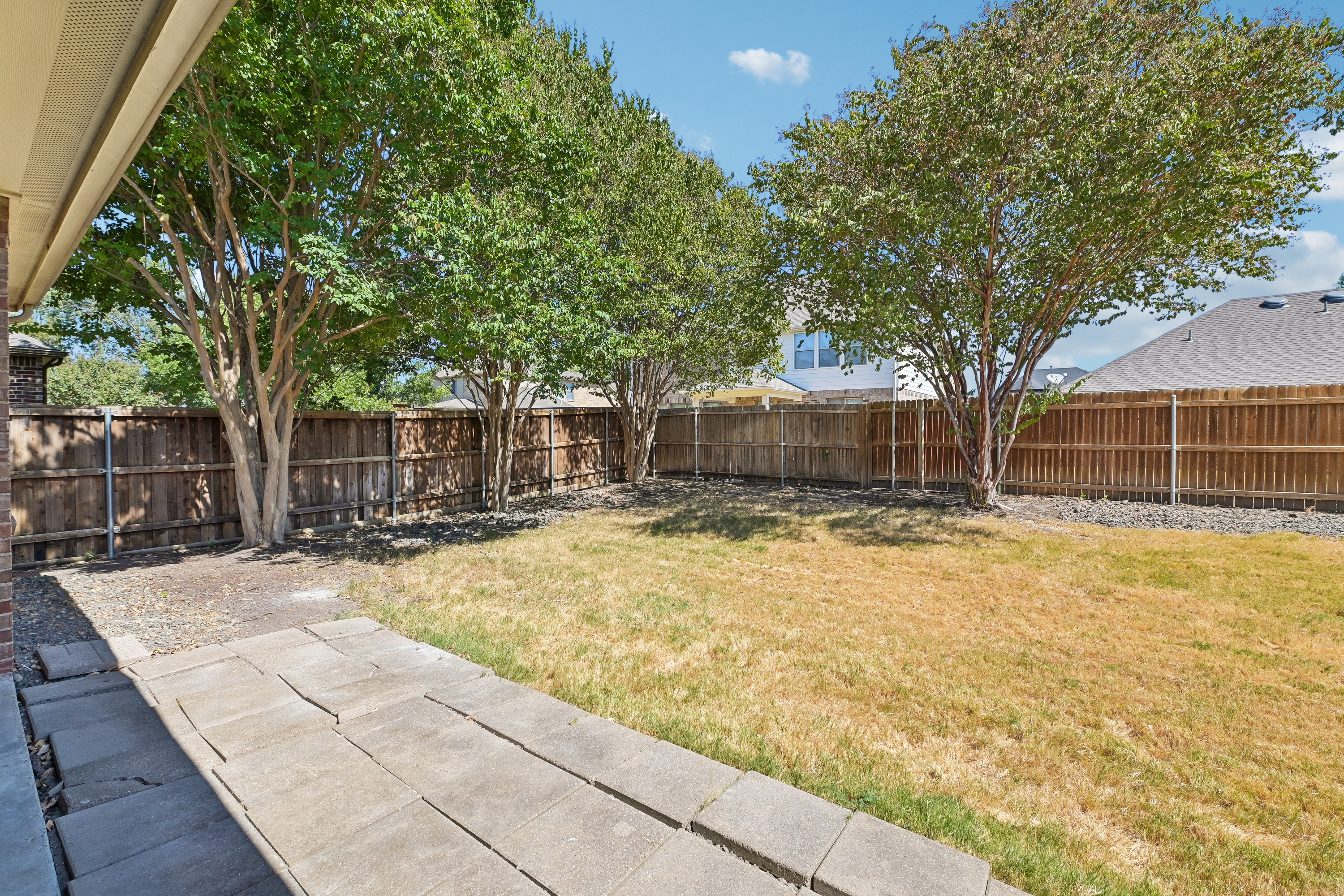Photo 33 of 35 of 1009 Spinnaker Dr, Forney, TX