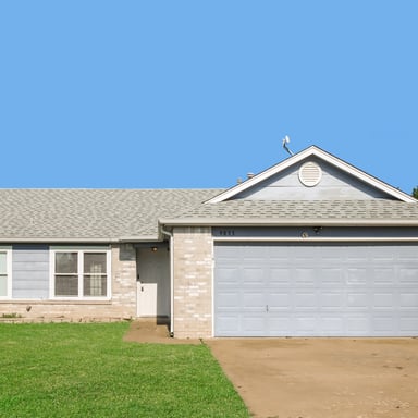 Property photo 1 of 9833 N 43rd East Ave