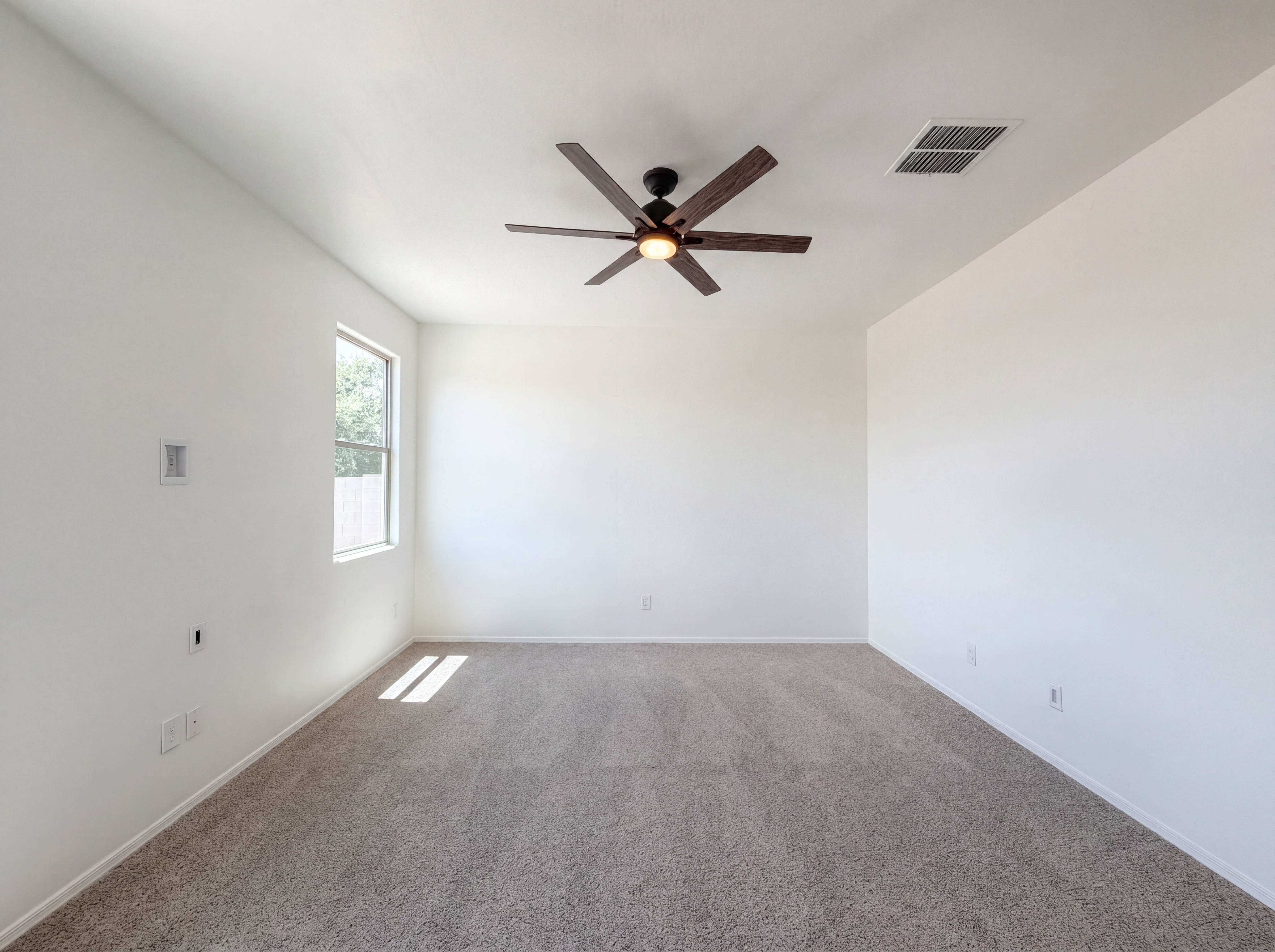 Photo 4 of 21 of 11639 E Cliffrose Ln, Florence, AZ