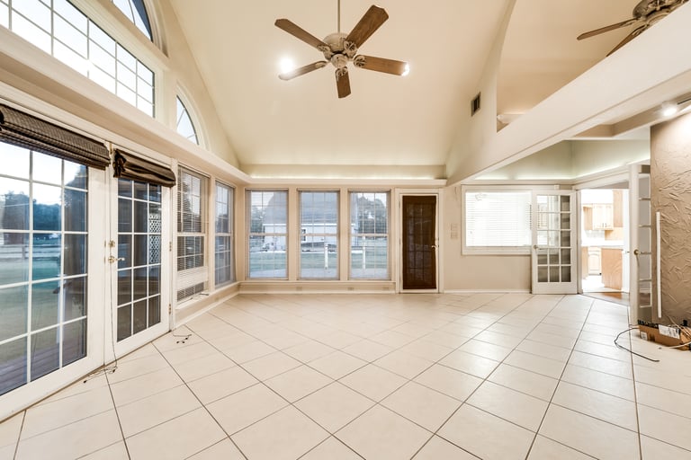 Photo 14 of 26 - 5509 Chinn Chapel Rd, Flower Mound, TX 75028