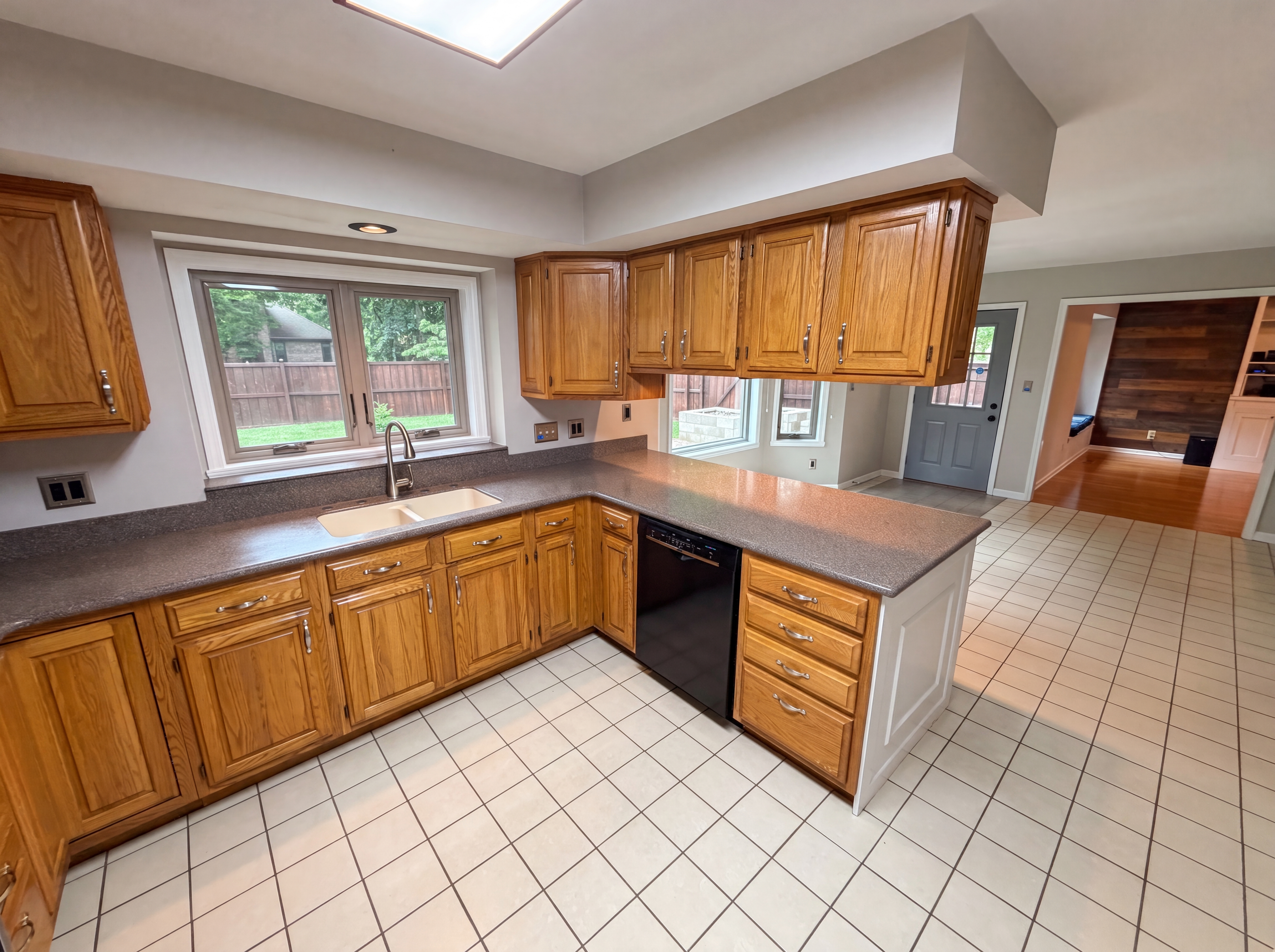 Photo 6 of 27 of 656 MacBeth Dr, Avon, IN
