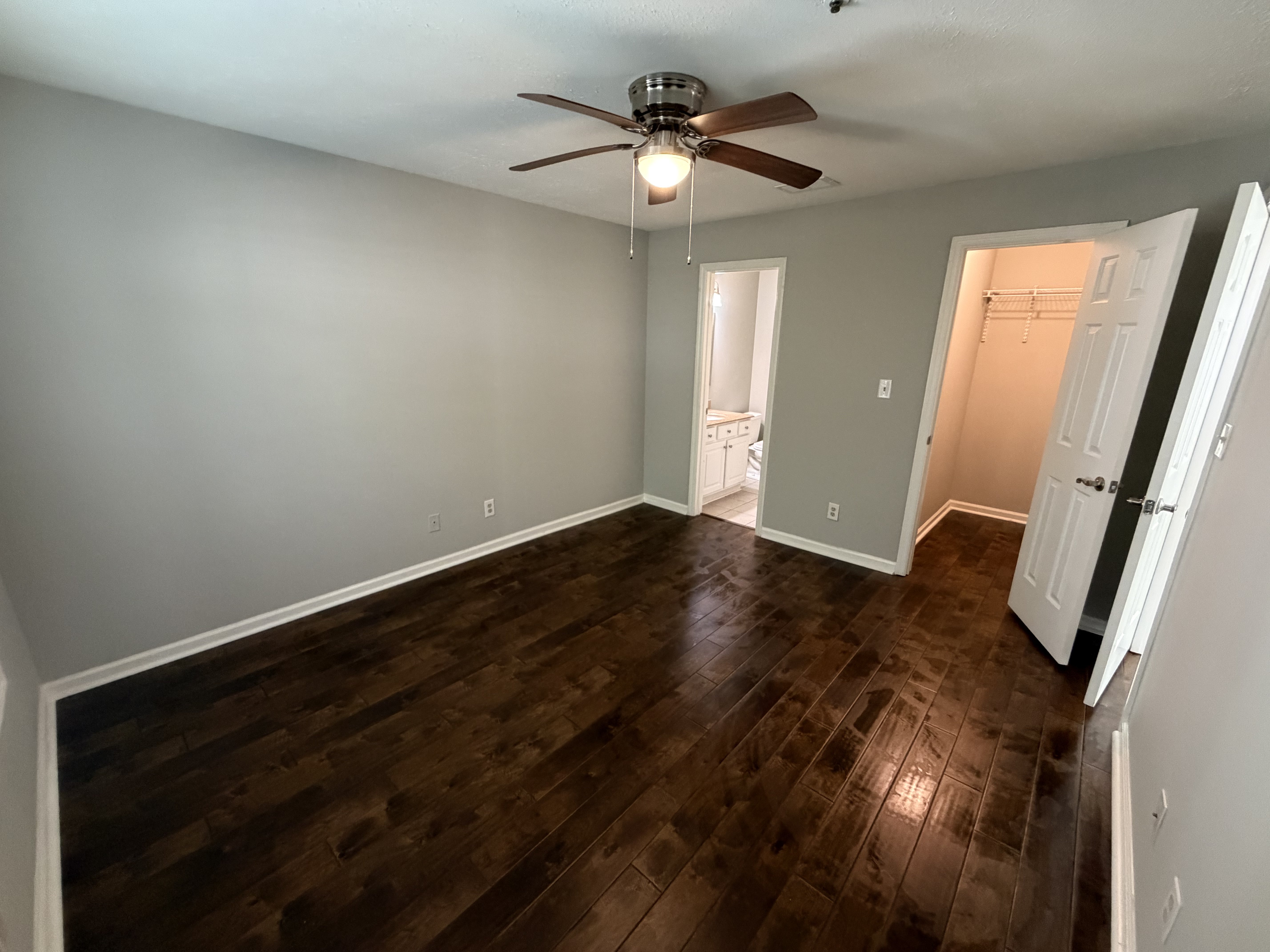 Photo 4 of 32 of 2090 River Heights Walk SE, Marietta, GA