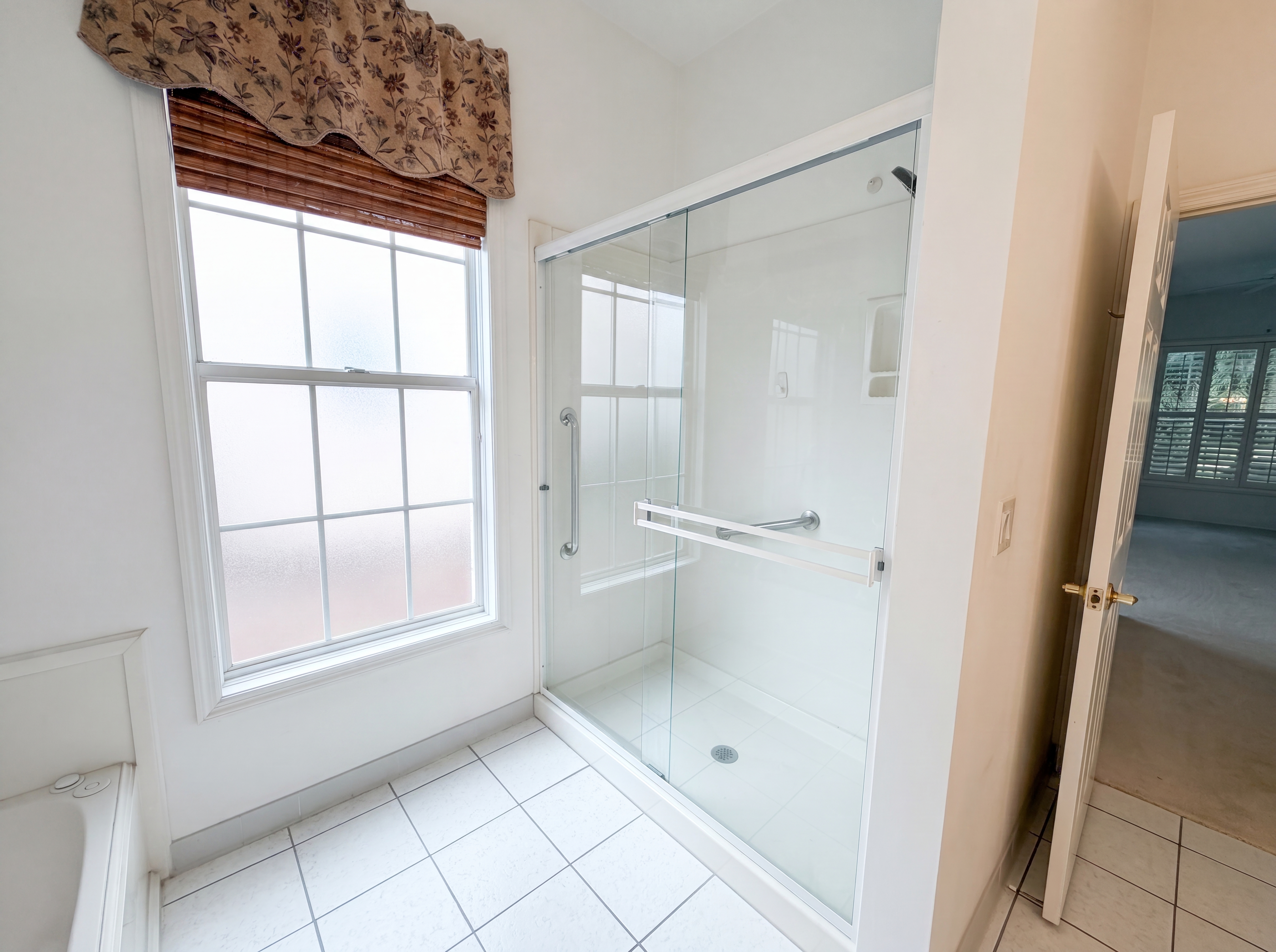 Photo 13 of 19 of 3319 Newbliss Cir, Ormond Beach, FL