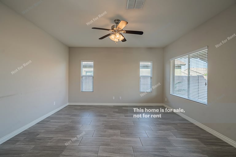 Photo 9 of 16 - 2736 E Mews Rd, Gilbert, AZ 85298