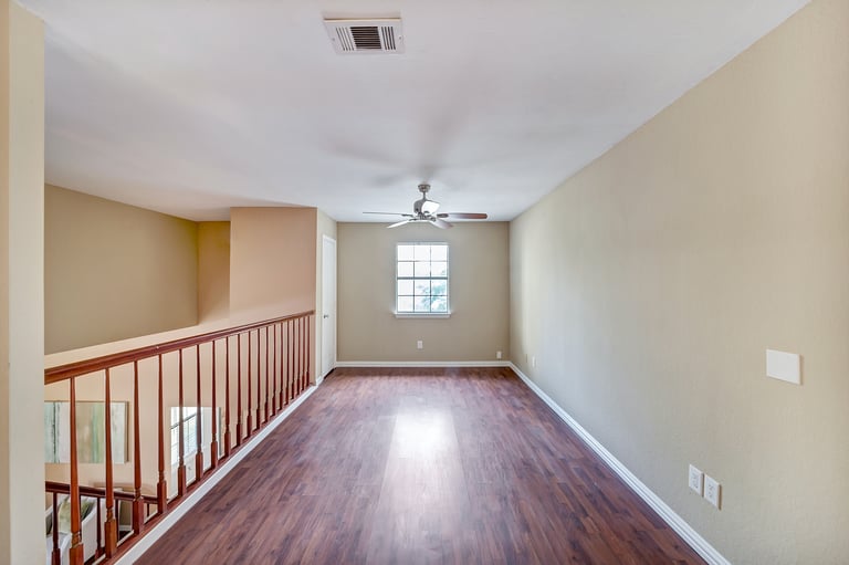 Photo 24 of 35 - 6711 Keeler Dr, Arlington, TX 76001