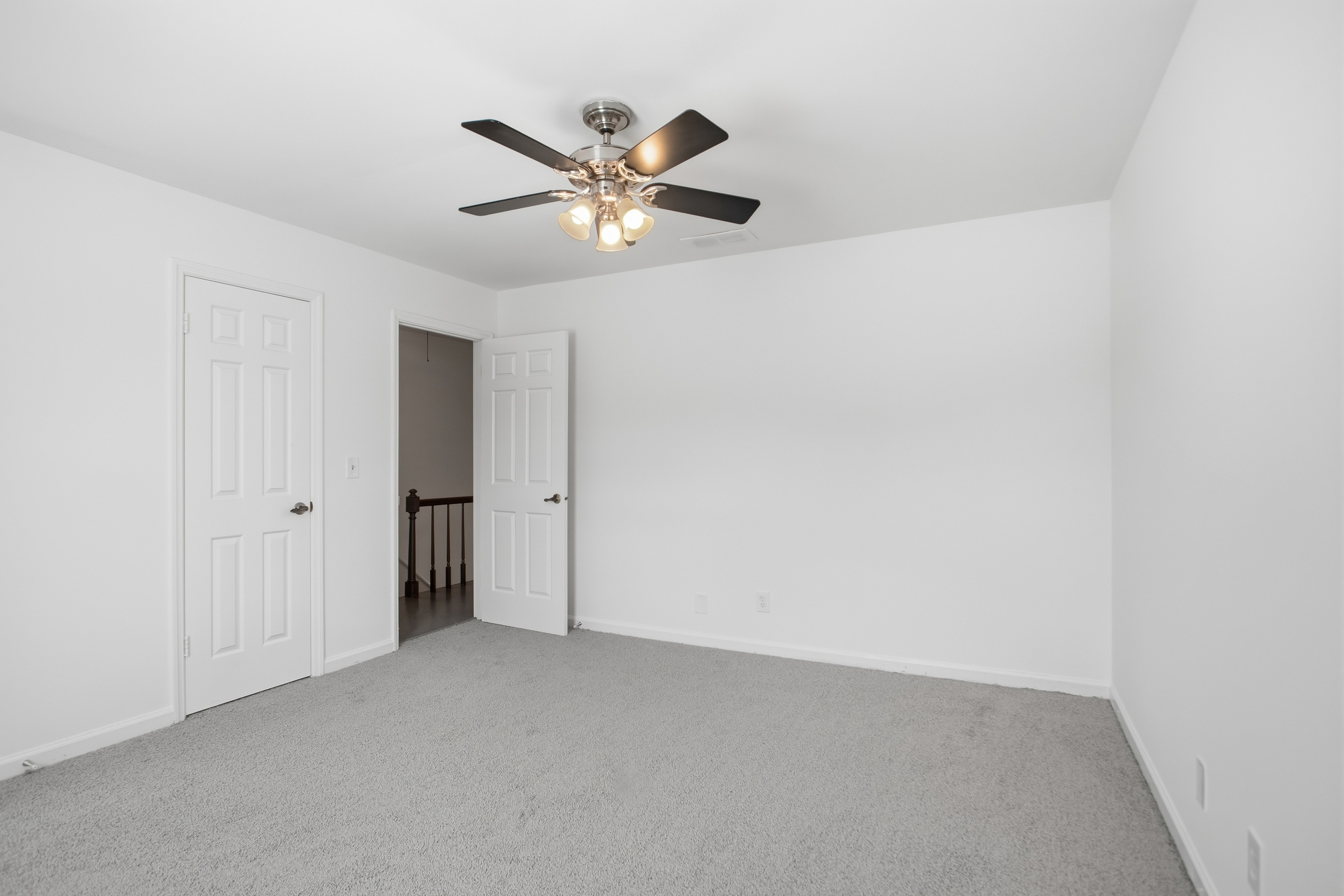 Photo 13 of 24 of 132 Old Ferry Way, Roswell, GA