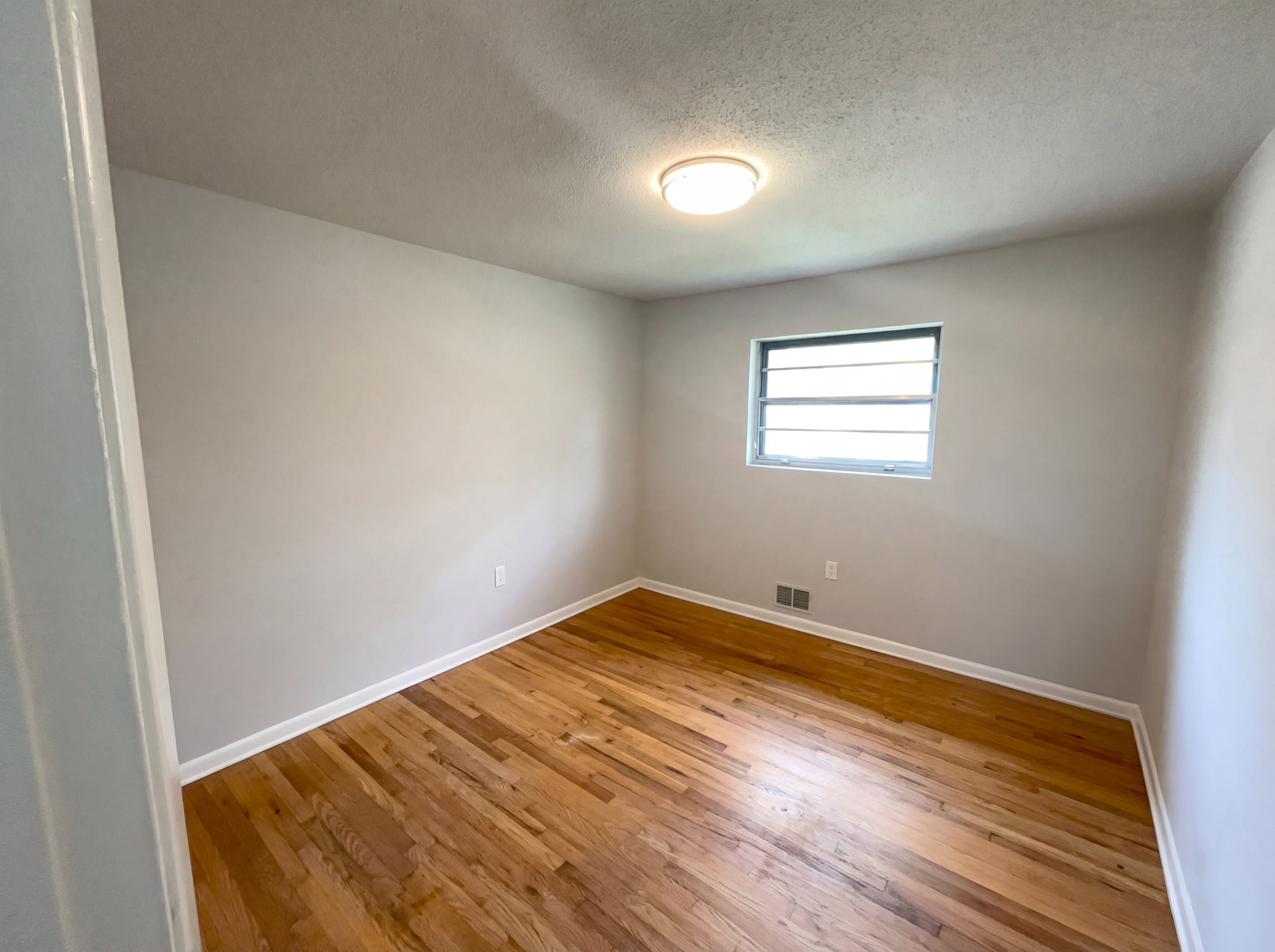 Photo 13 of 19 of 2855 Jerome Rd, Atlanta, GA
