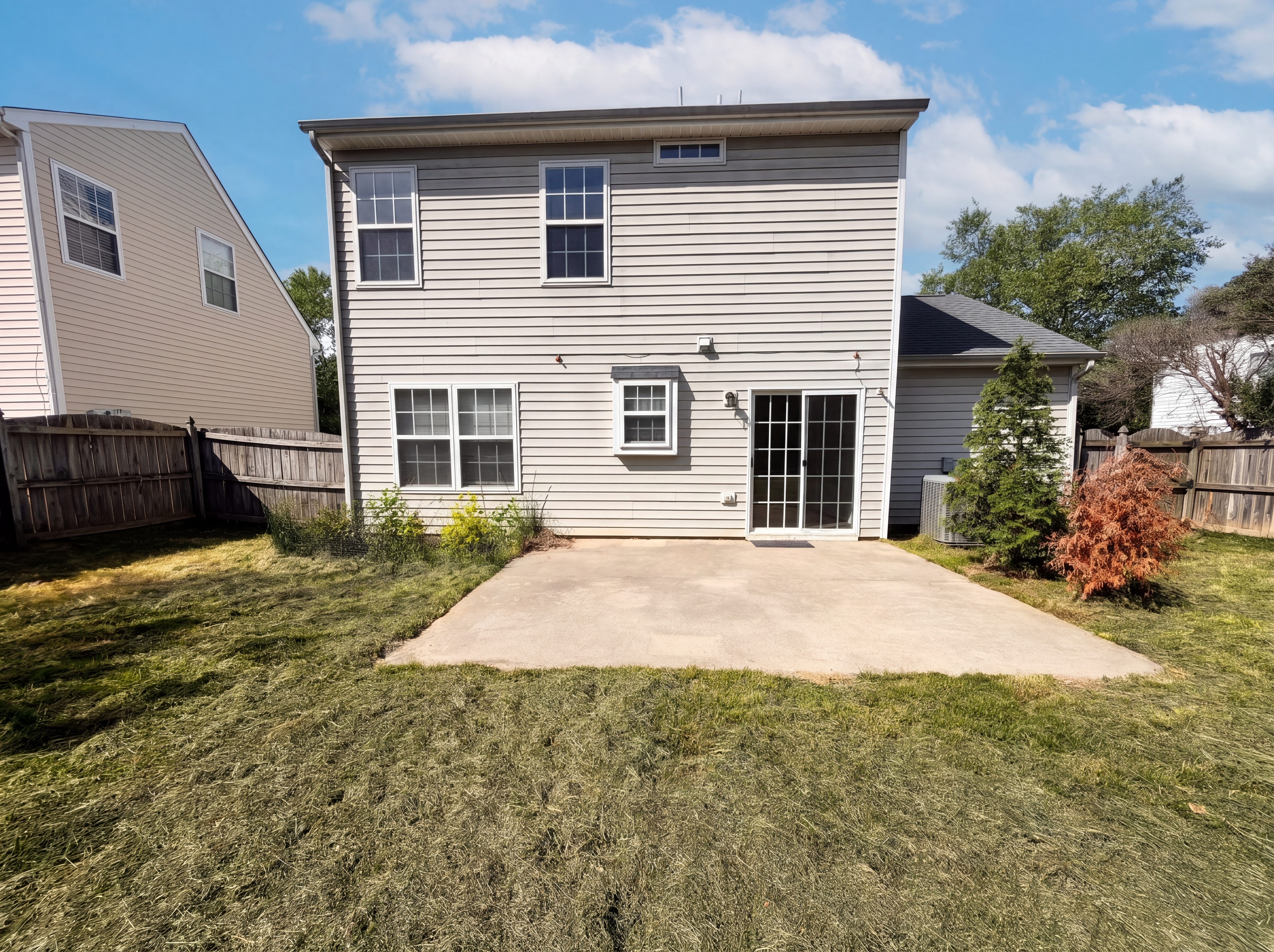 Photo 5 of 17 of 104 Valley Glen Dr, Morrisville, NC