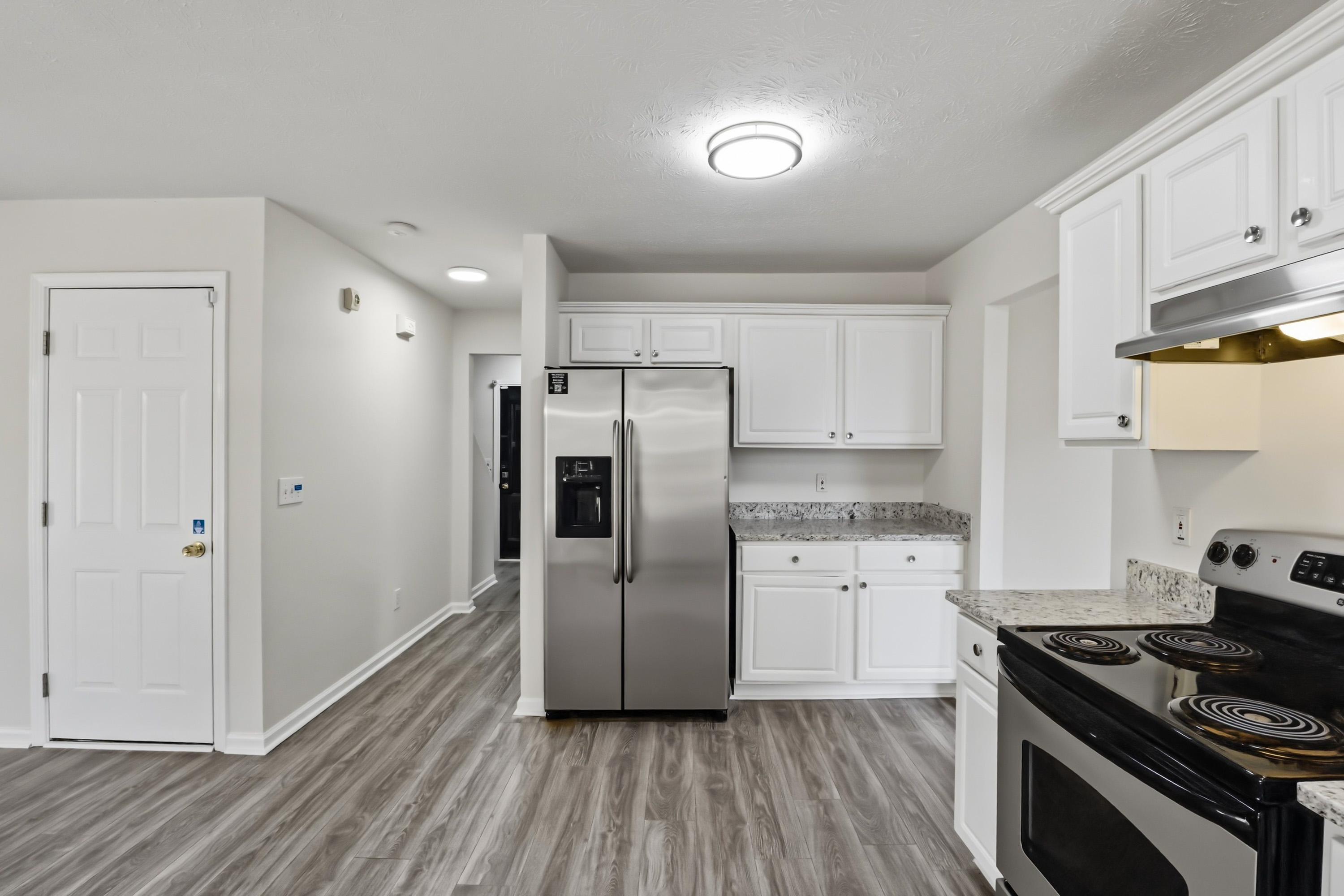 Photo 12 of 49 of 3825 Cedar Trace Ln, Ellenwood, GA