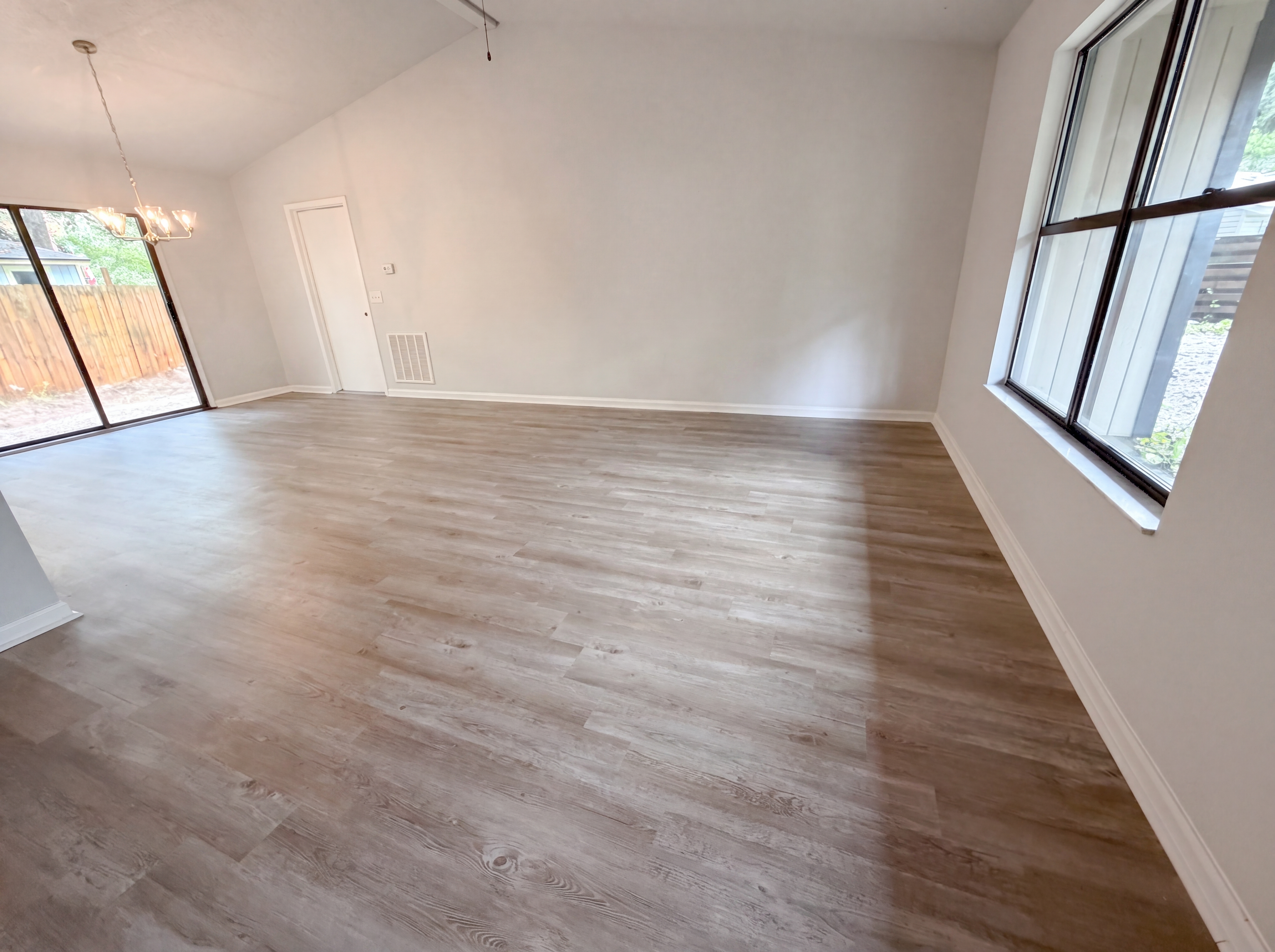 Photo 3 of 16 of 2121 Egret Ln, Fernandina Beach, FL