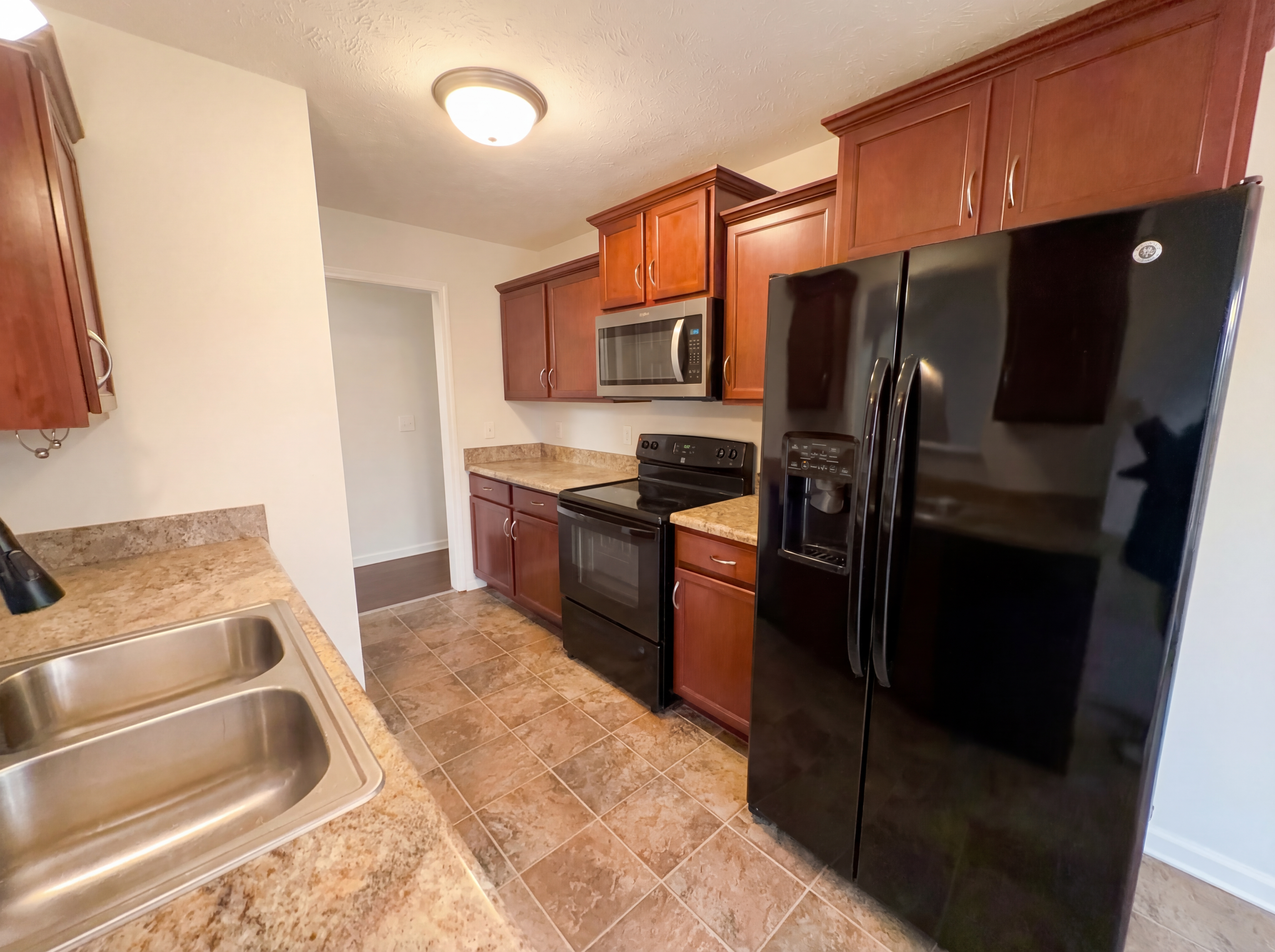 Photo 14 of 22 of 353 Chestnut Grove Ct, Clarksville, TN