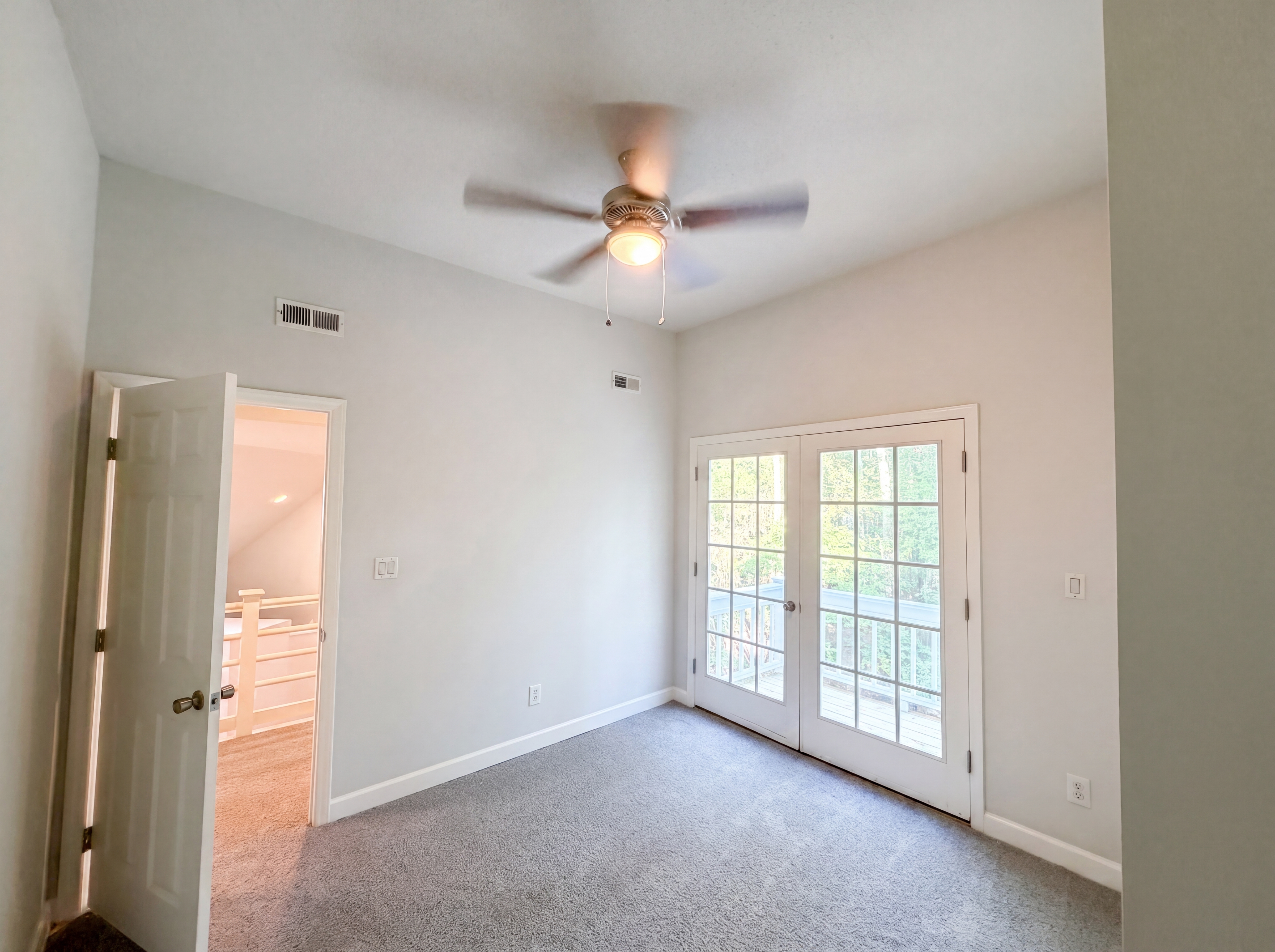 Photo 8 of 16 of 6104 Crupper Ct, Raleigh, NC