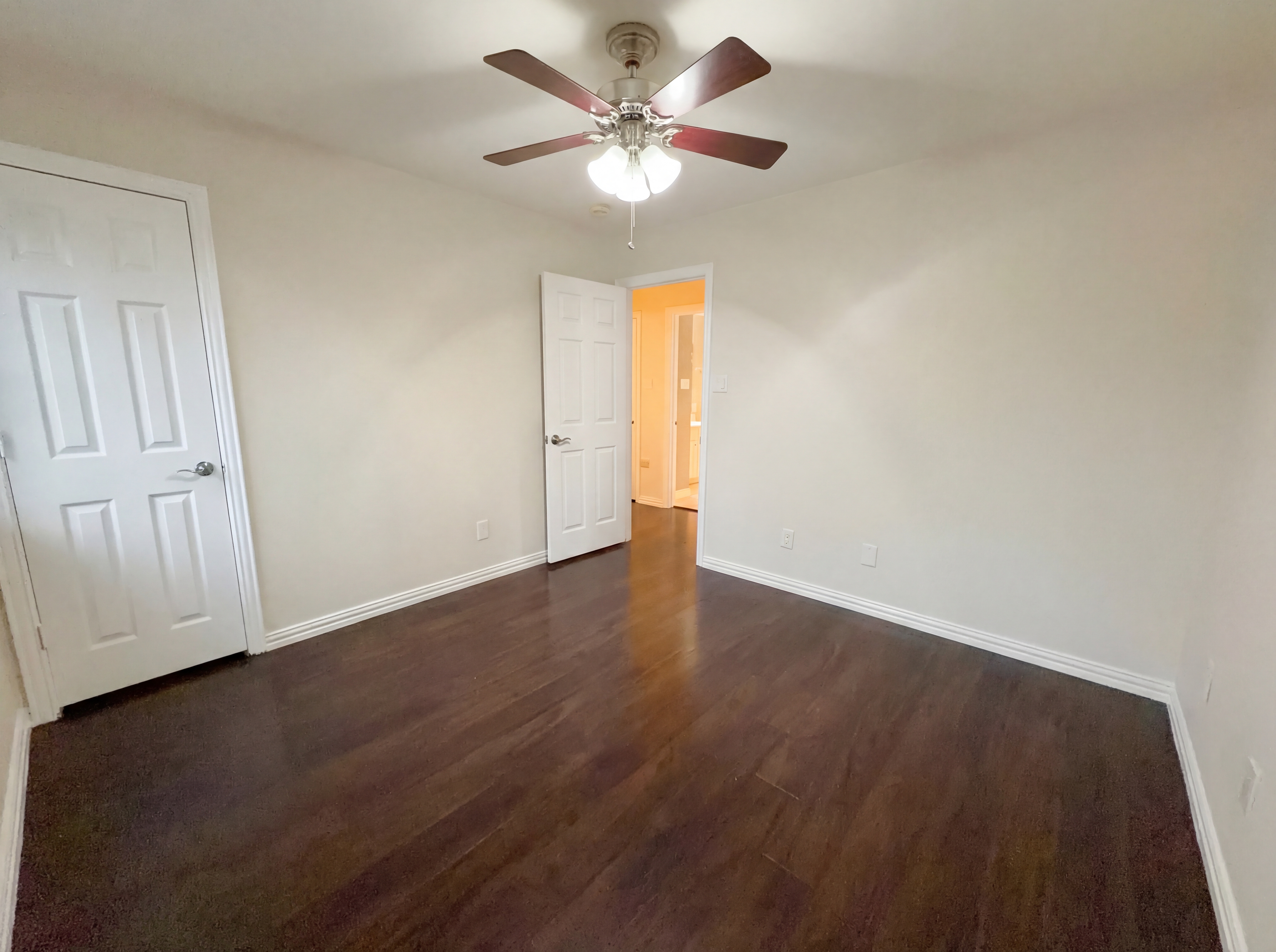 Photo 19 of 31 of 1951 Pin Oak Dr, Flower Mound, TX