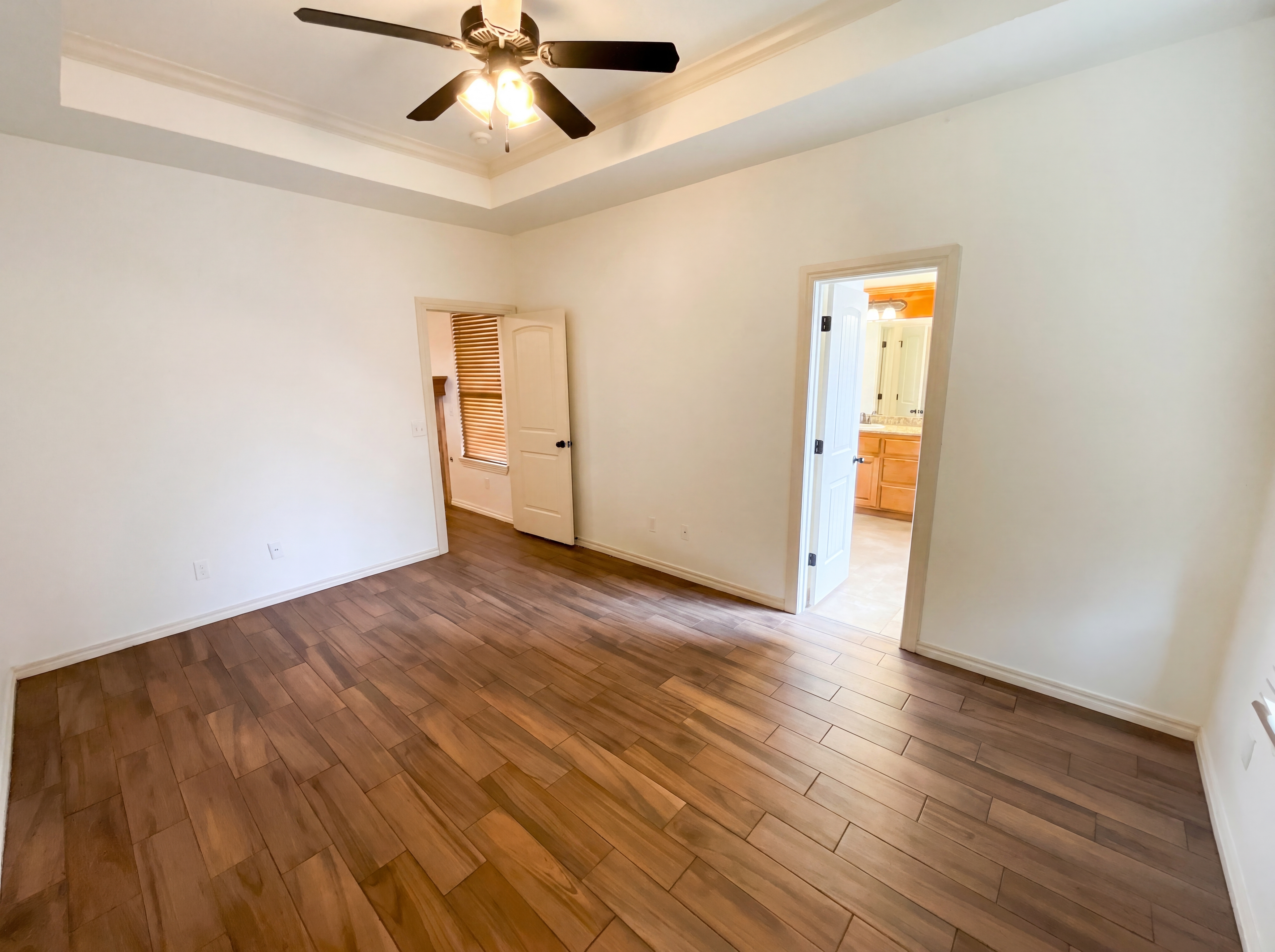 Photo 4 of 20 of 2237 NW 158th St, Edmond, OK