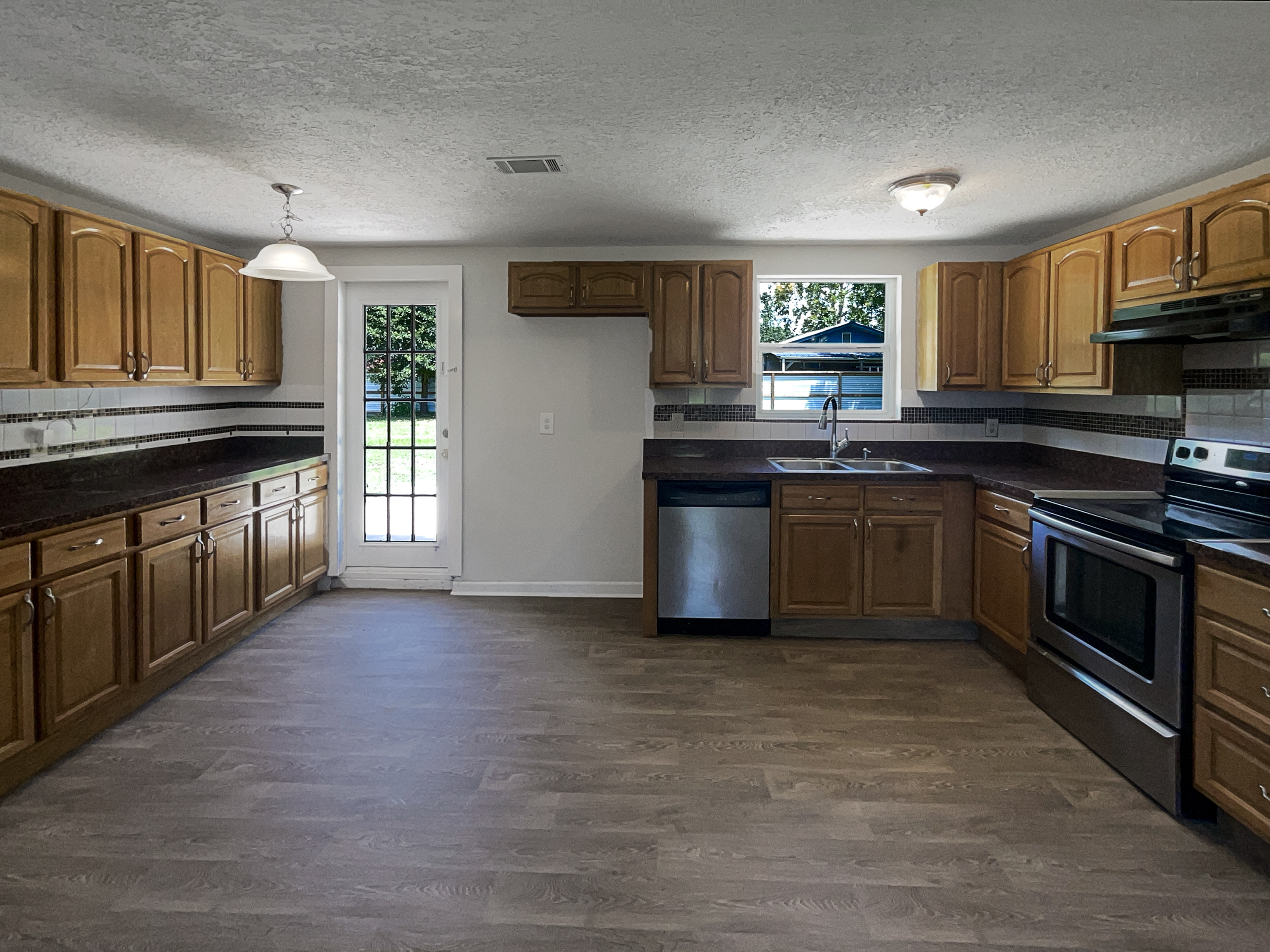 Photo 6 of 19 of 2772 Commanche Ave, Orange Park, FL