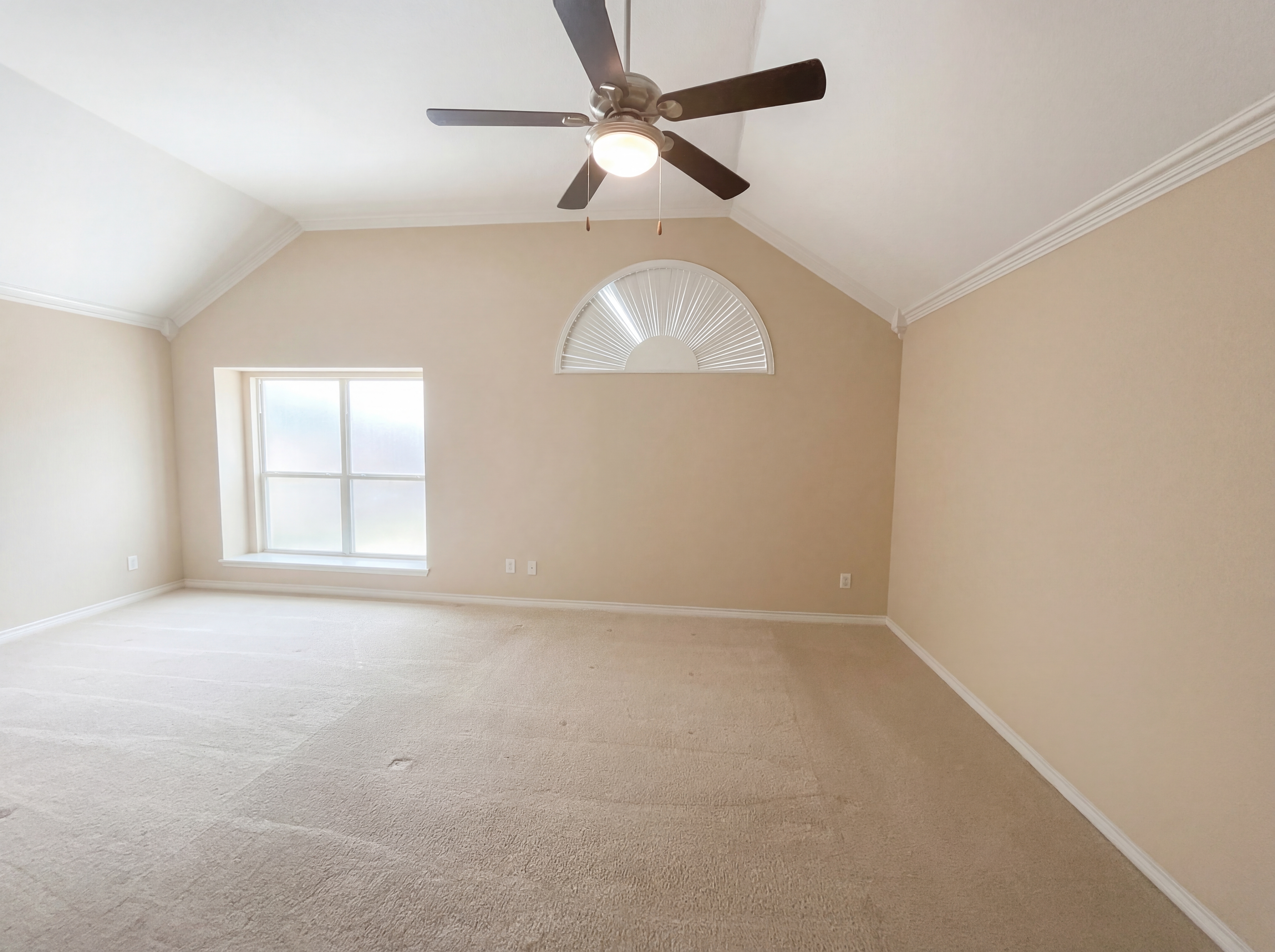 Photo 4 of 26 of 2741 Barrington Dr, Plano, TX