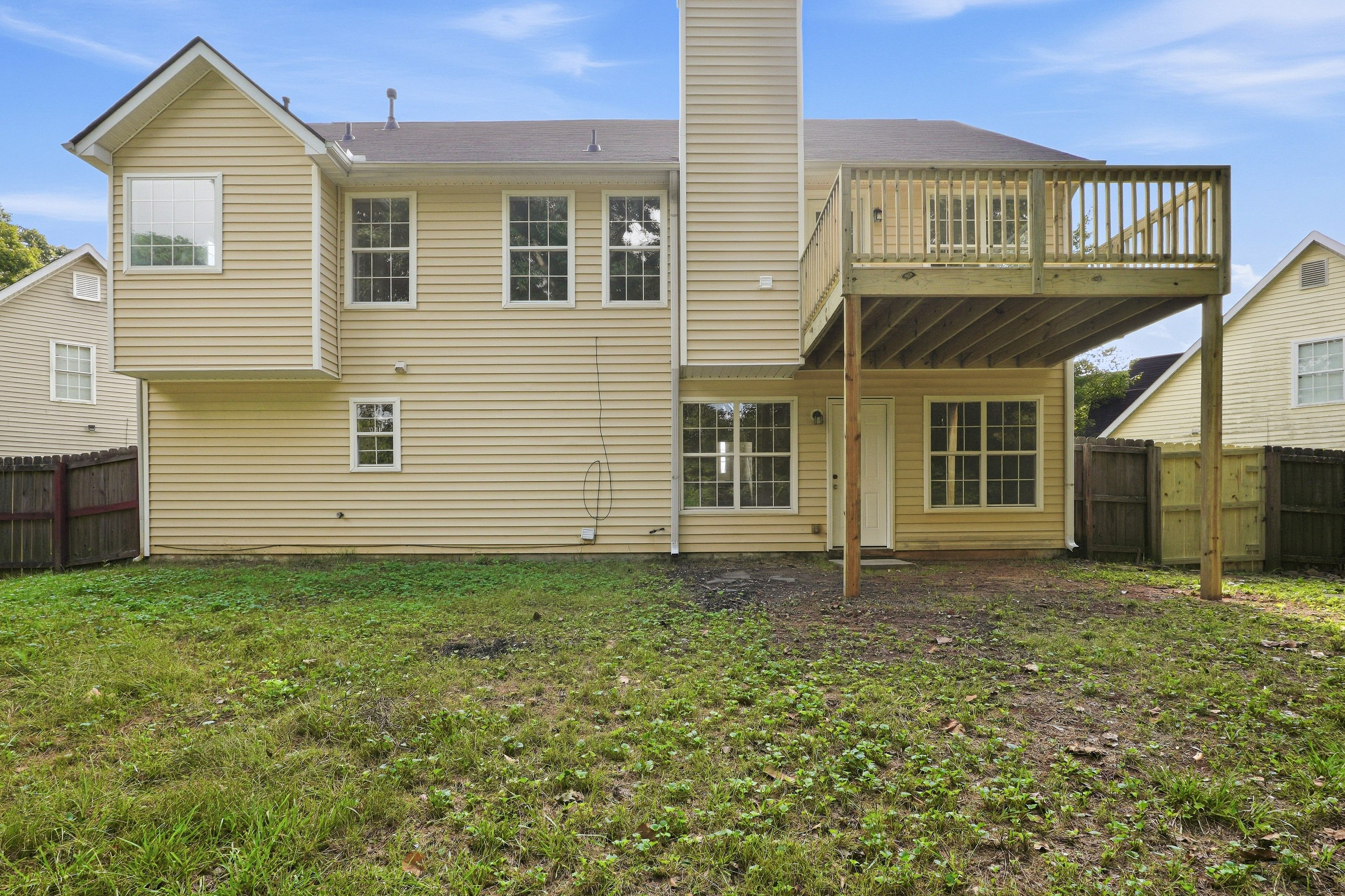 Photo 5 of 36 of 5129 Buchli Crest Ct, Lithonia, GA