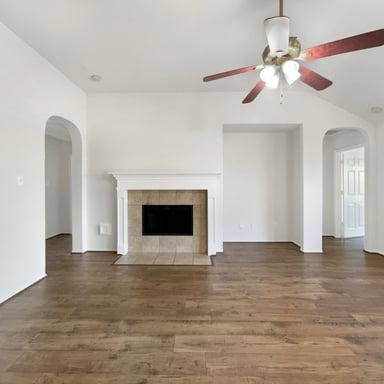 Property photo 3 of 18810 Appletree Ridge Rd