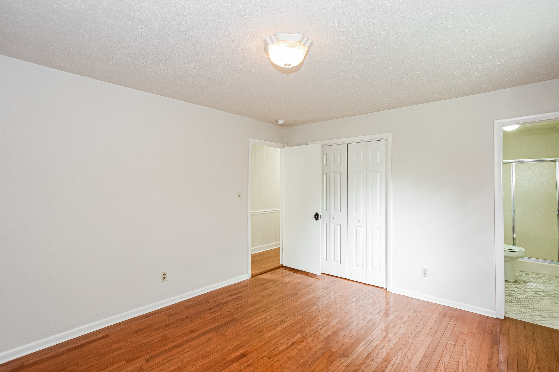 Photo 9 of 21 of 4610 Pruett Dr, Morganton, NC