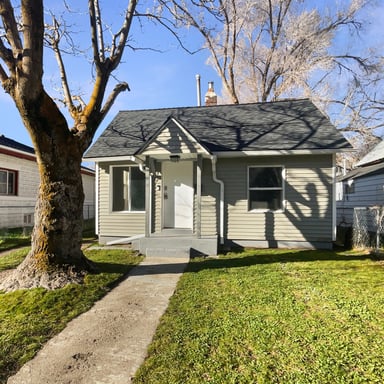 Property photo 1 of 2865 Pingree Ave