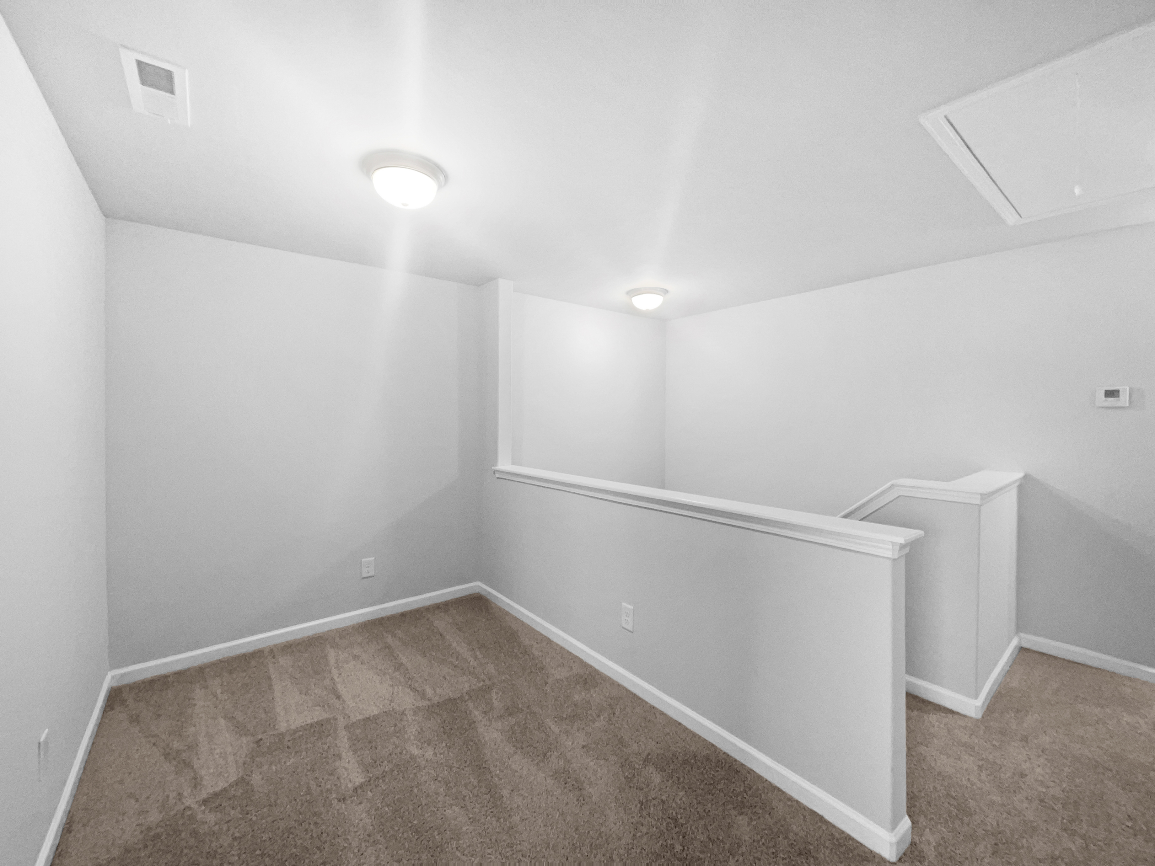 Photo 9 of 17 of 324 Valerie Dr, Lincolnton, NC