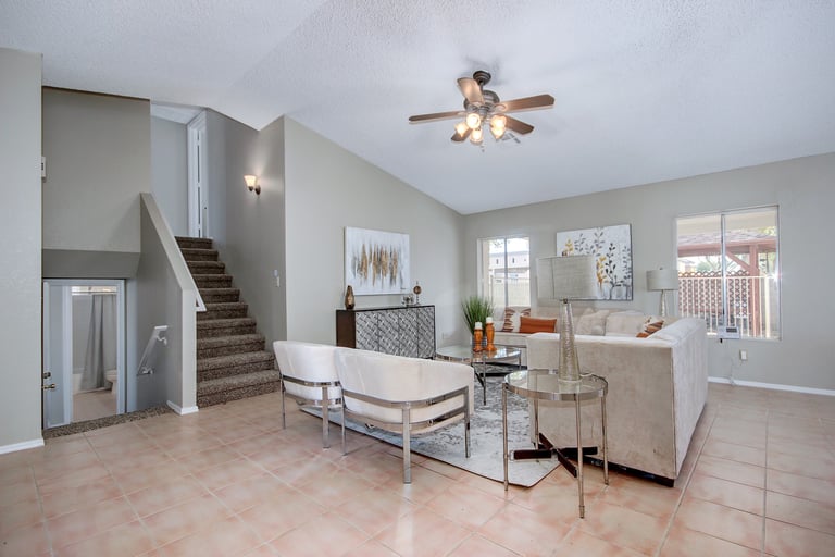 Photo 4 of 24 - 631 E Appaloosa Rd, Gilbert, AZ 85296