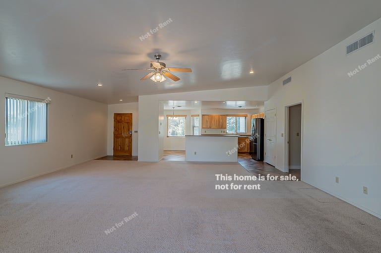 Photo 13 of 33 - 1022 W Rio Hondo, Green Valley, AZ 85614