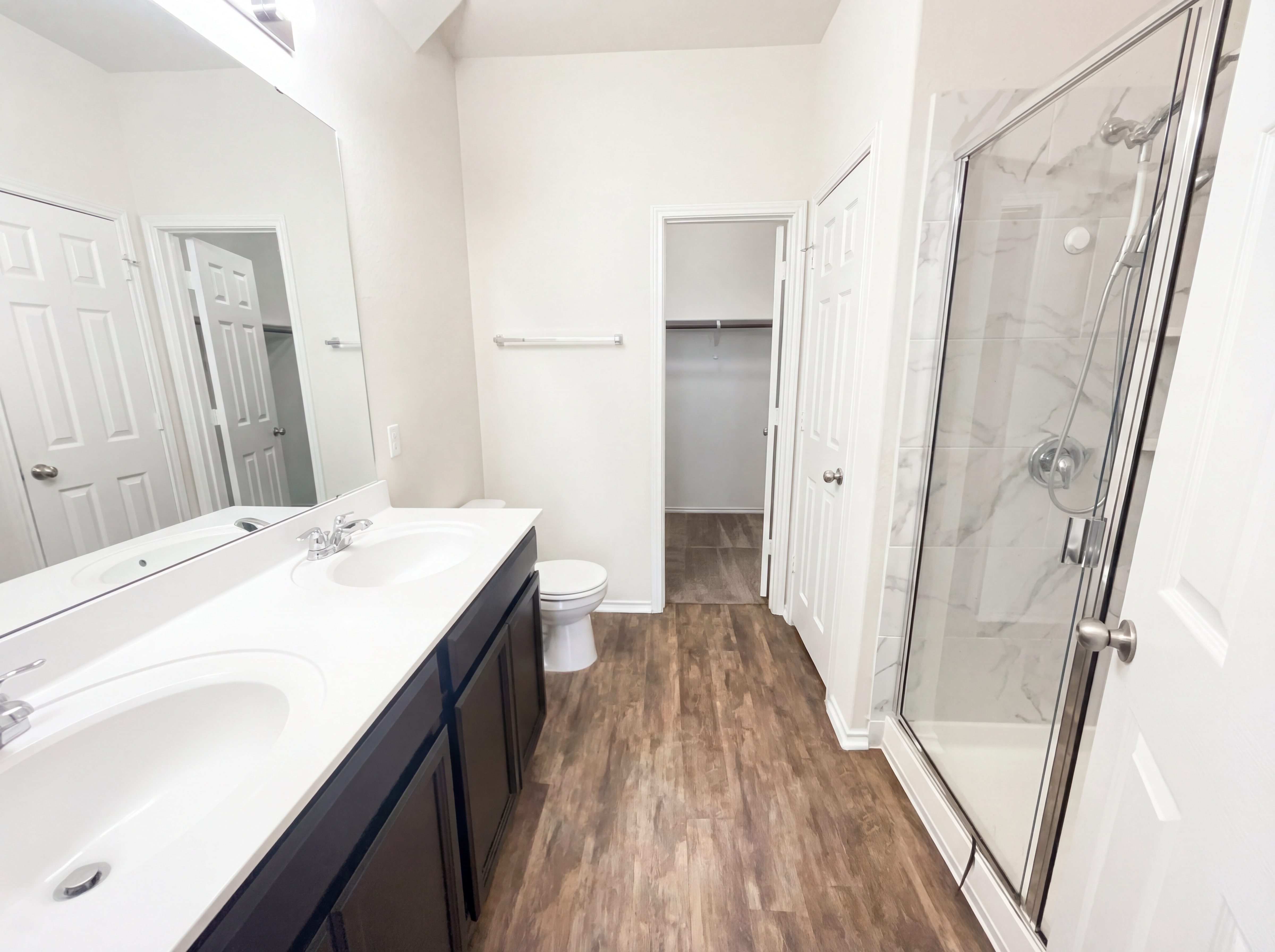 Photo 6 of 22 of 709 Hummingbird Ln, Leander, TX