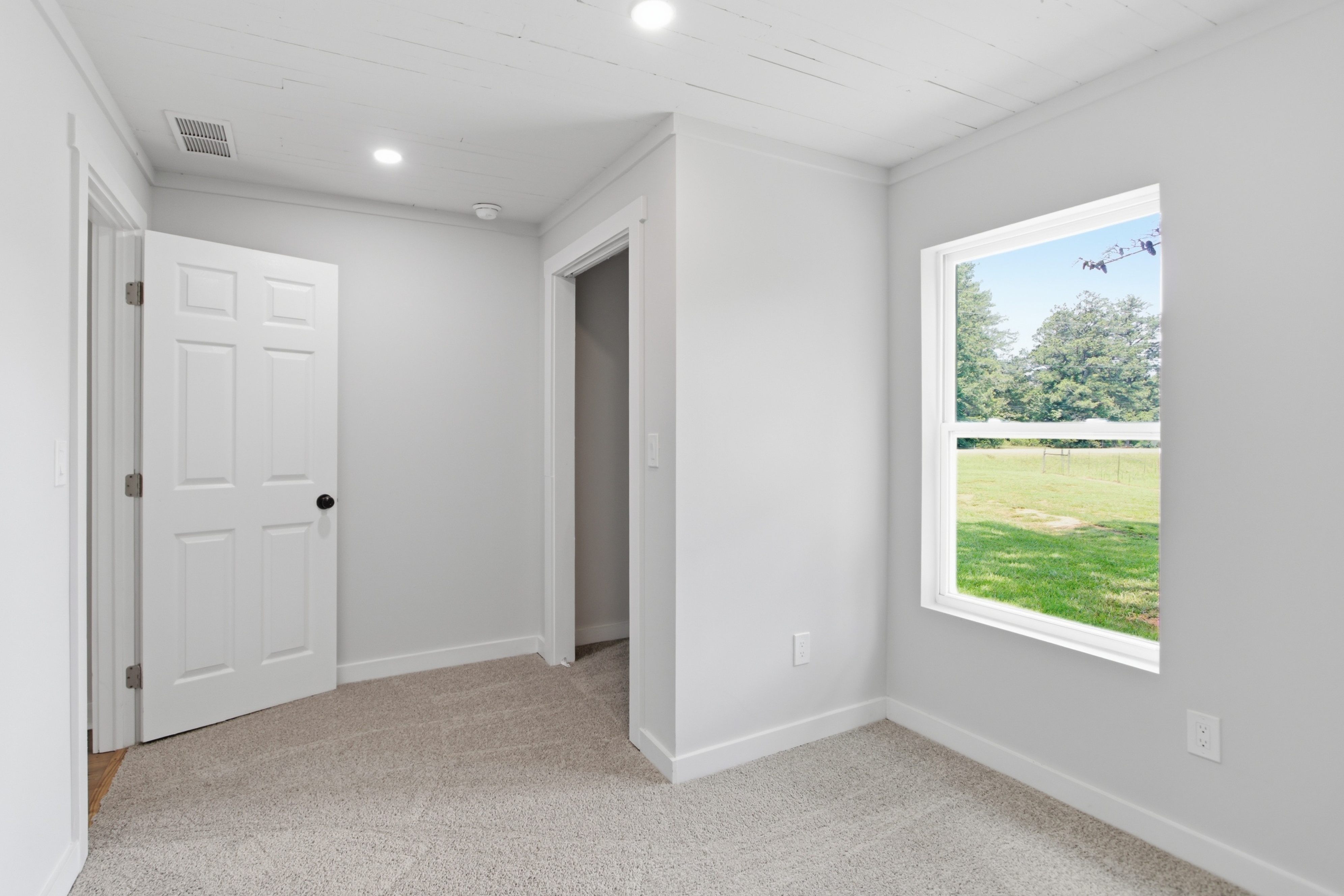 Photo 15 of 29 of 2929 Vinson Mountain Rd, Rockmart, GA