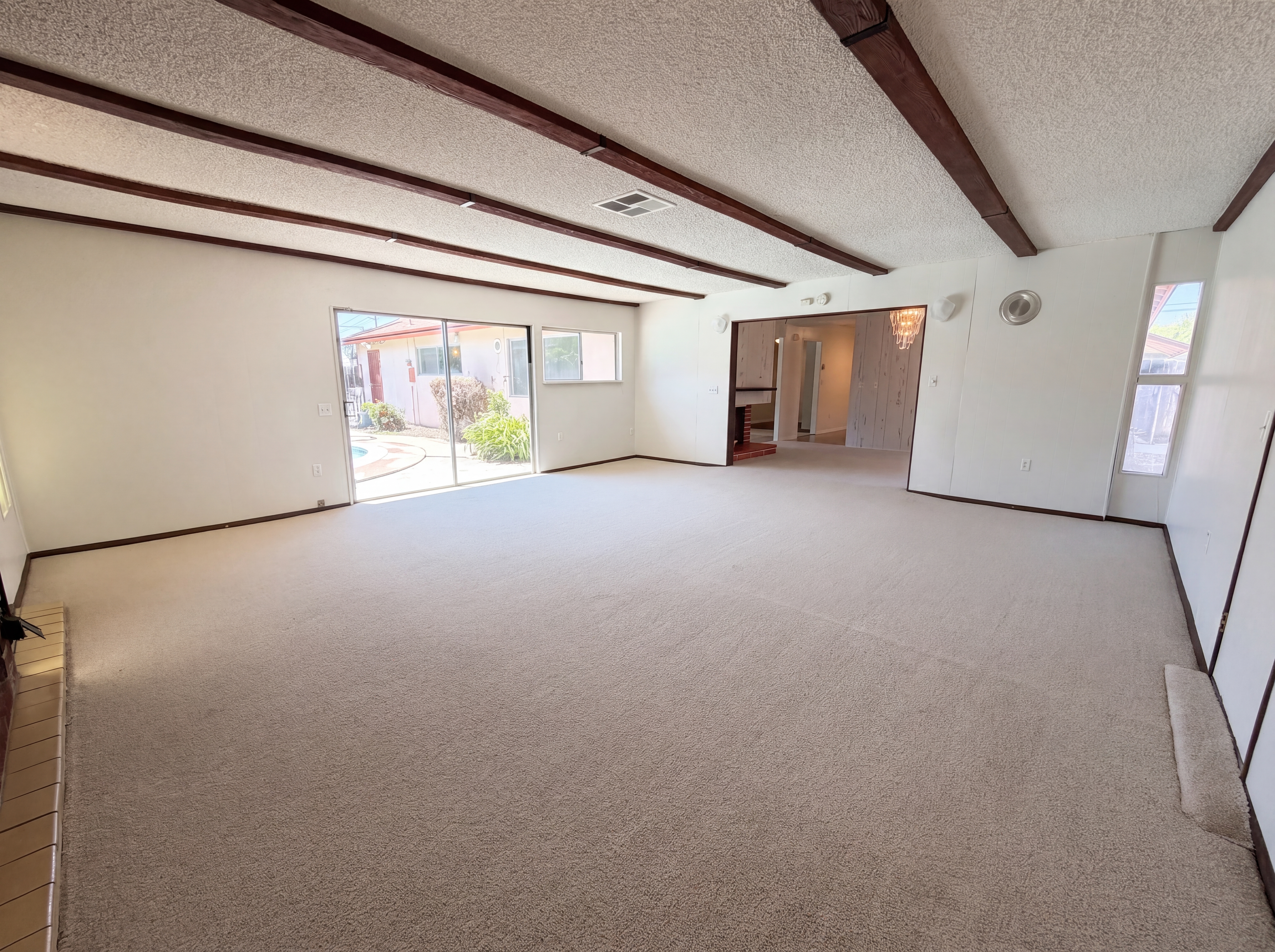 Photo 7 of 20 of 5947 Arden Ave, Highland, CA