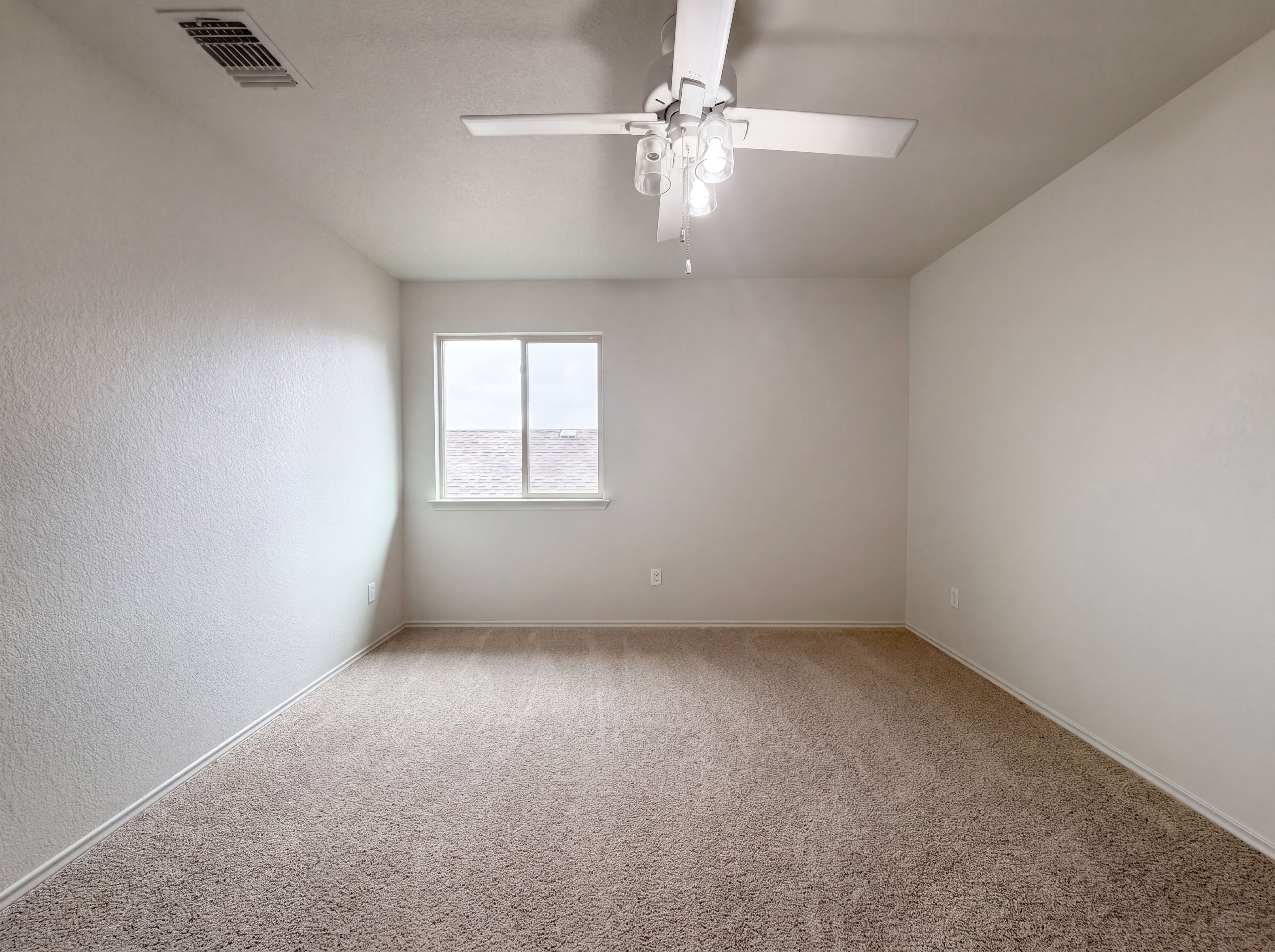 Photo 13 of 19 of 6623 Ambrose Cir, Temple, TX