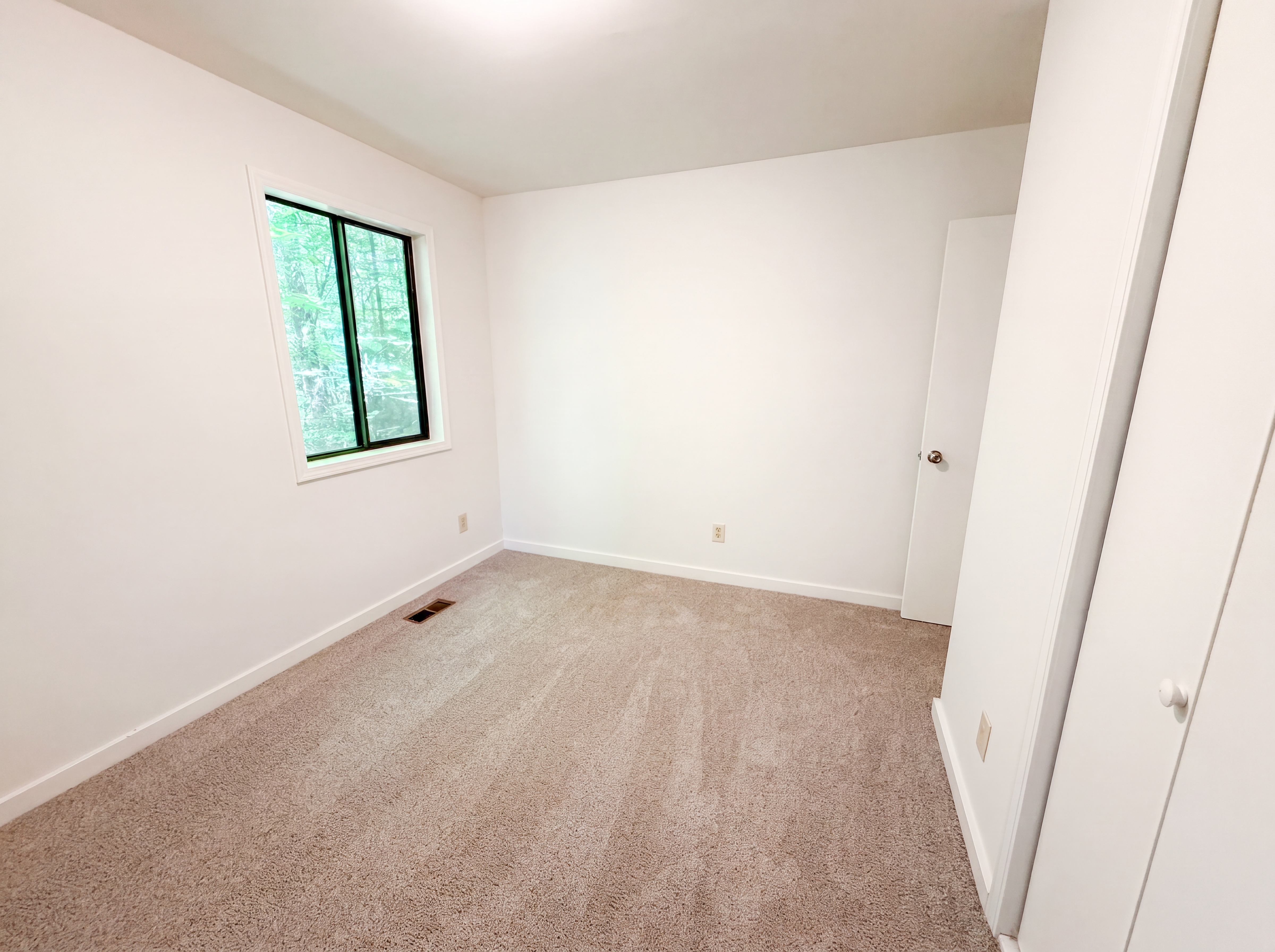Photo 9 of 20 of 50 Boswell Cir, Travelers Rest, SC
