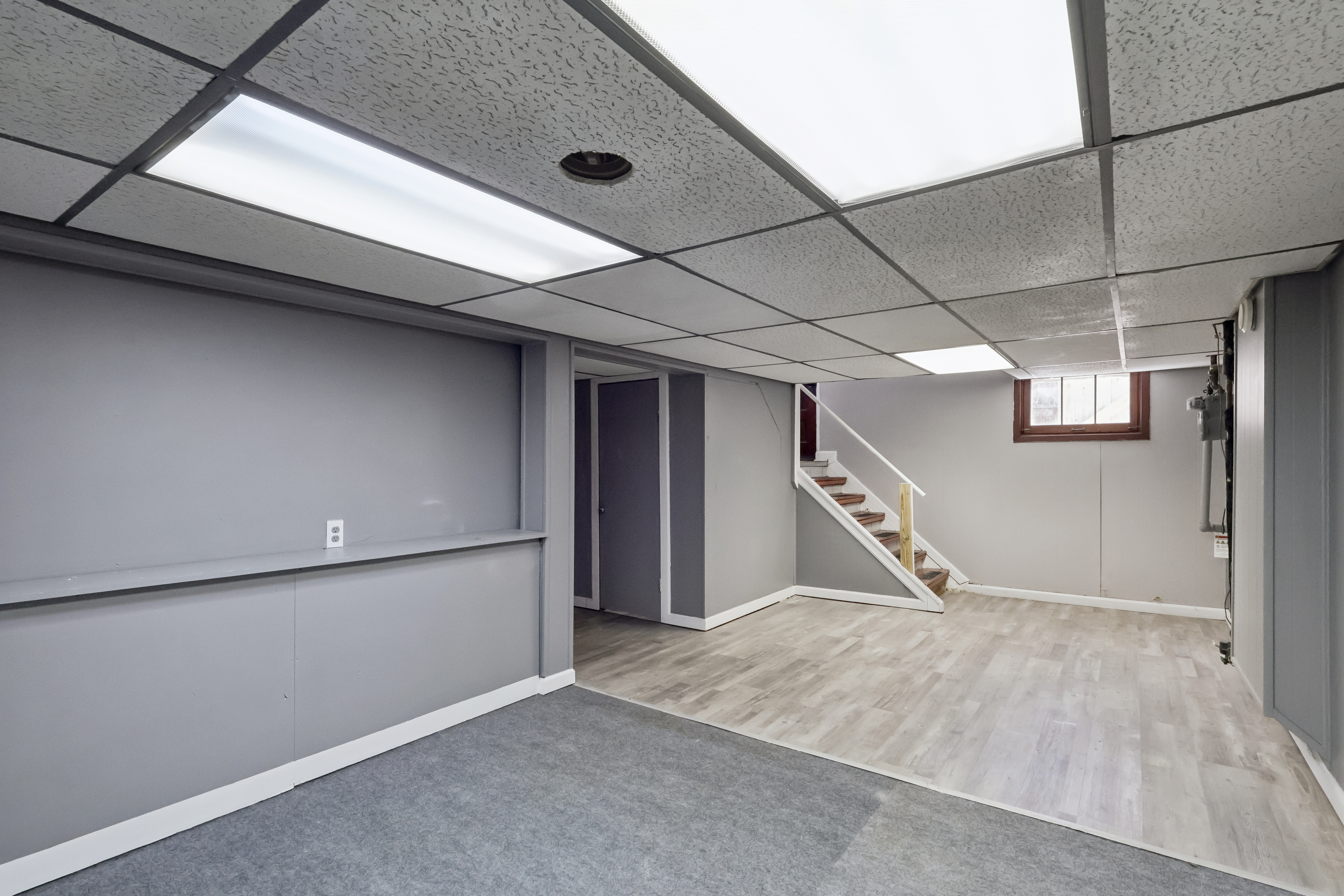 Photo 34 of 46 of 14606 Bartter Ave, Cleveland, OH
