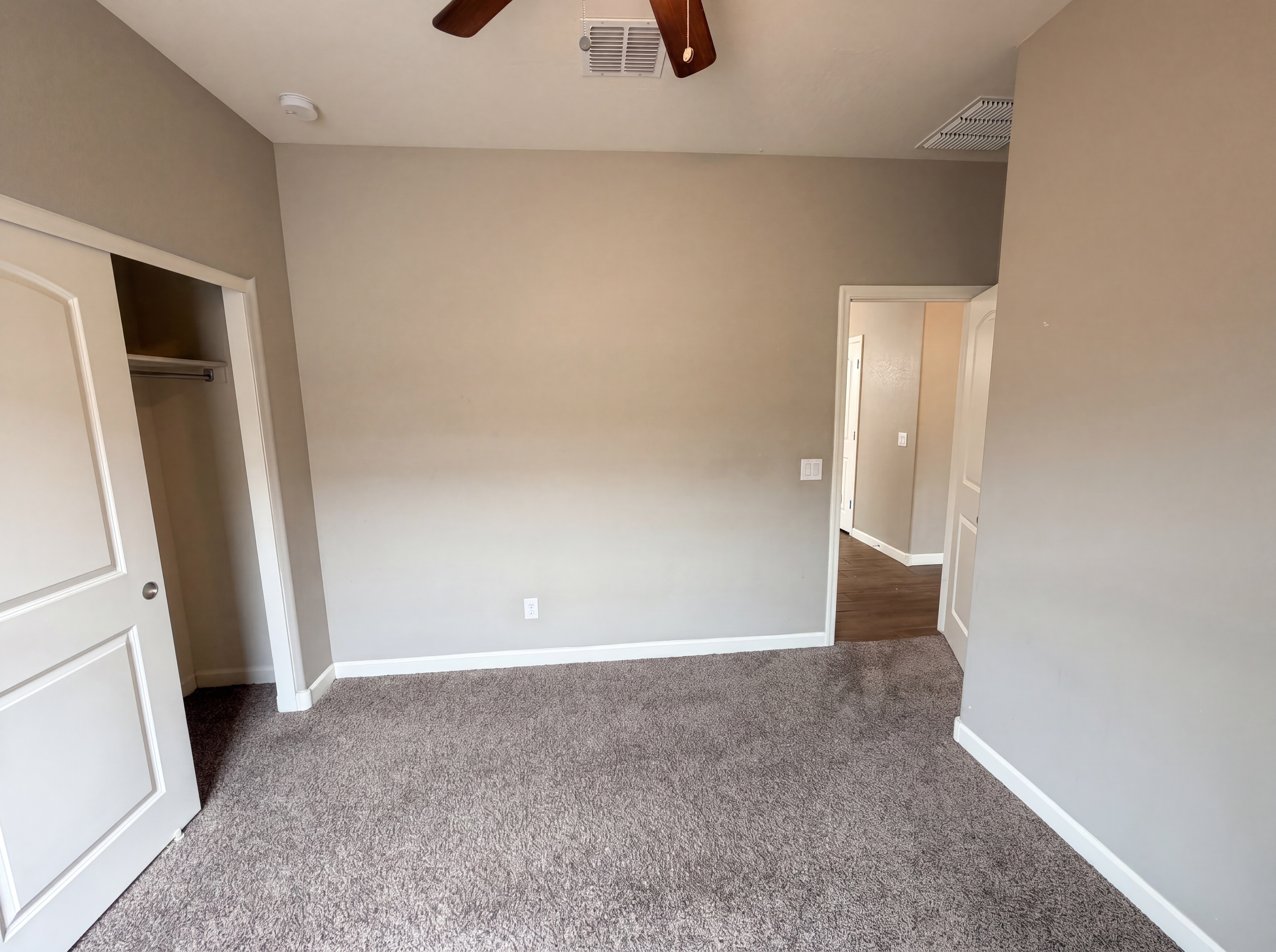 Photo 17 of 31 of 23680 W Magnolia Dr, Buckeye, AZ