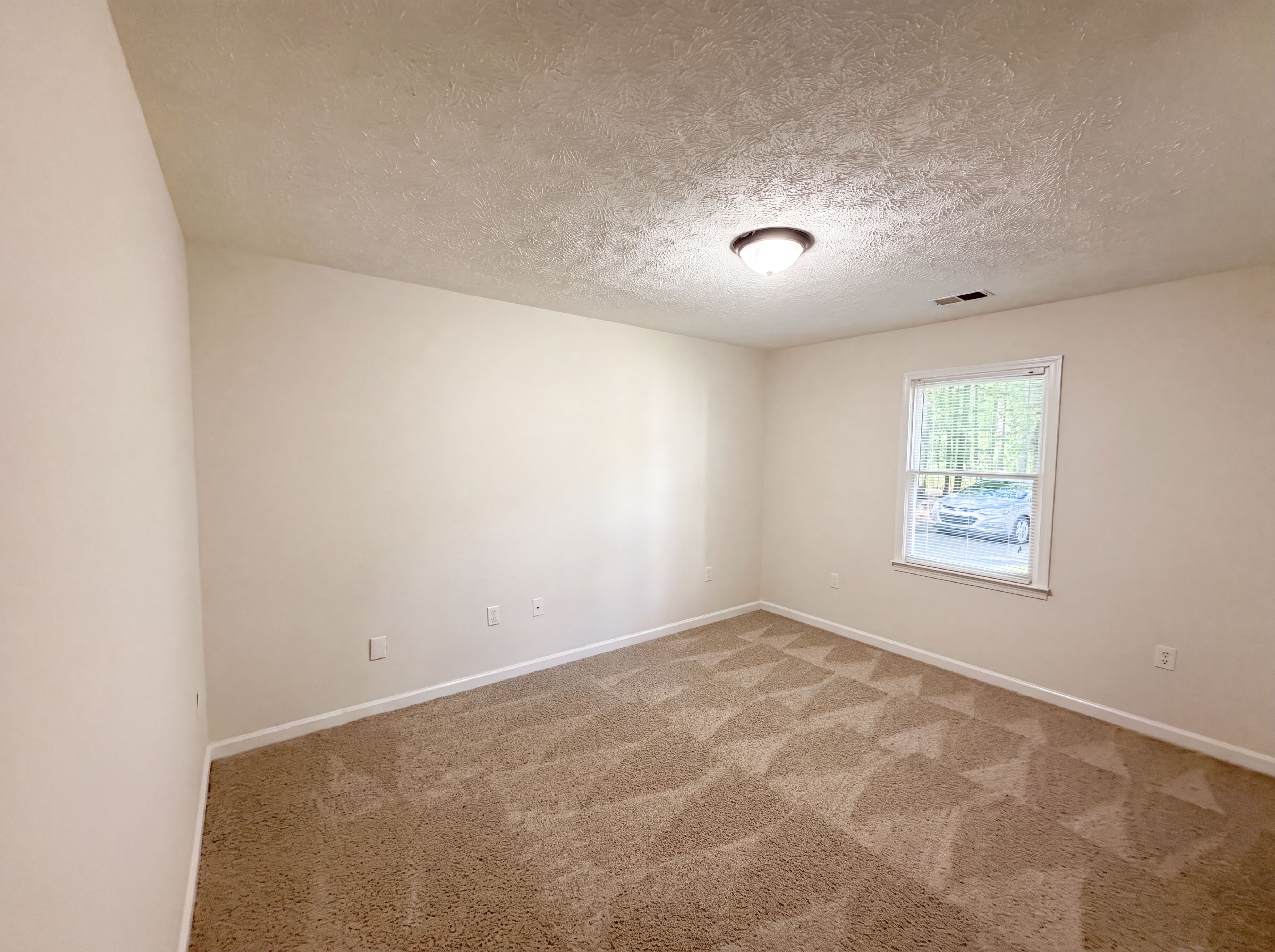 Photo 11 of 21 of 282 Bell Wood Rd, Jefferson, GA