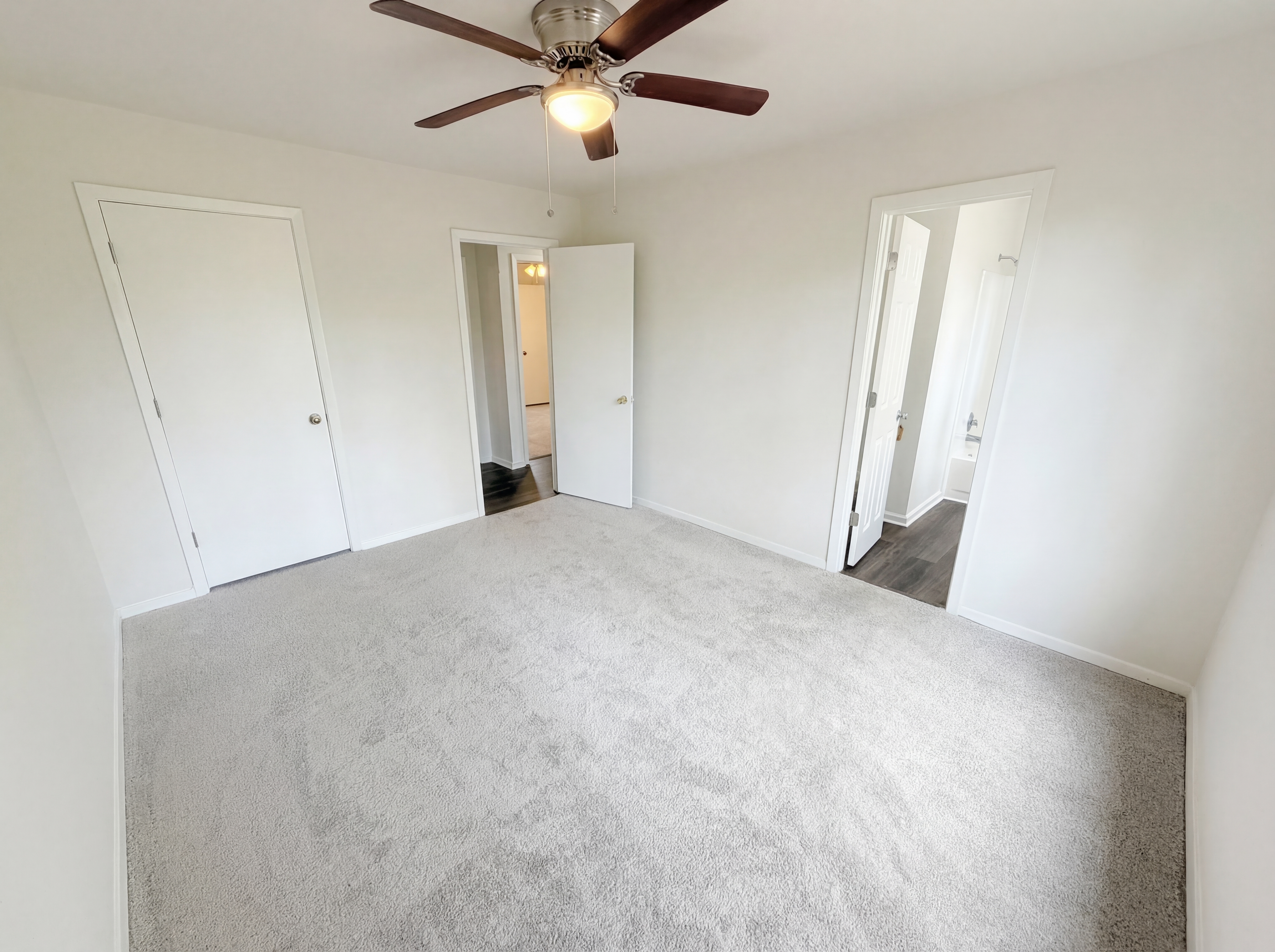 Photo 29 of 31 of 4727 Garden Hills Dr, Stone Mountain, GA