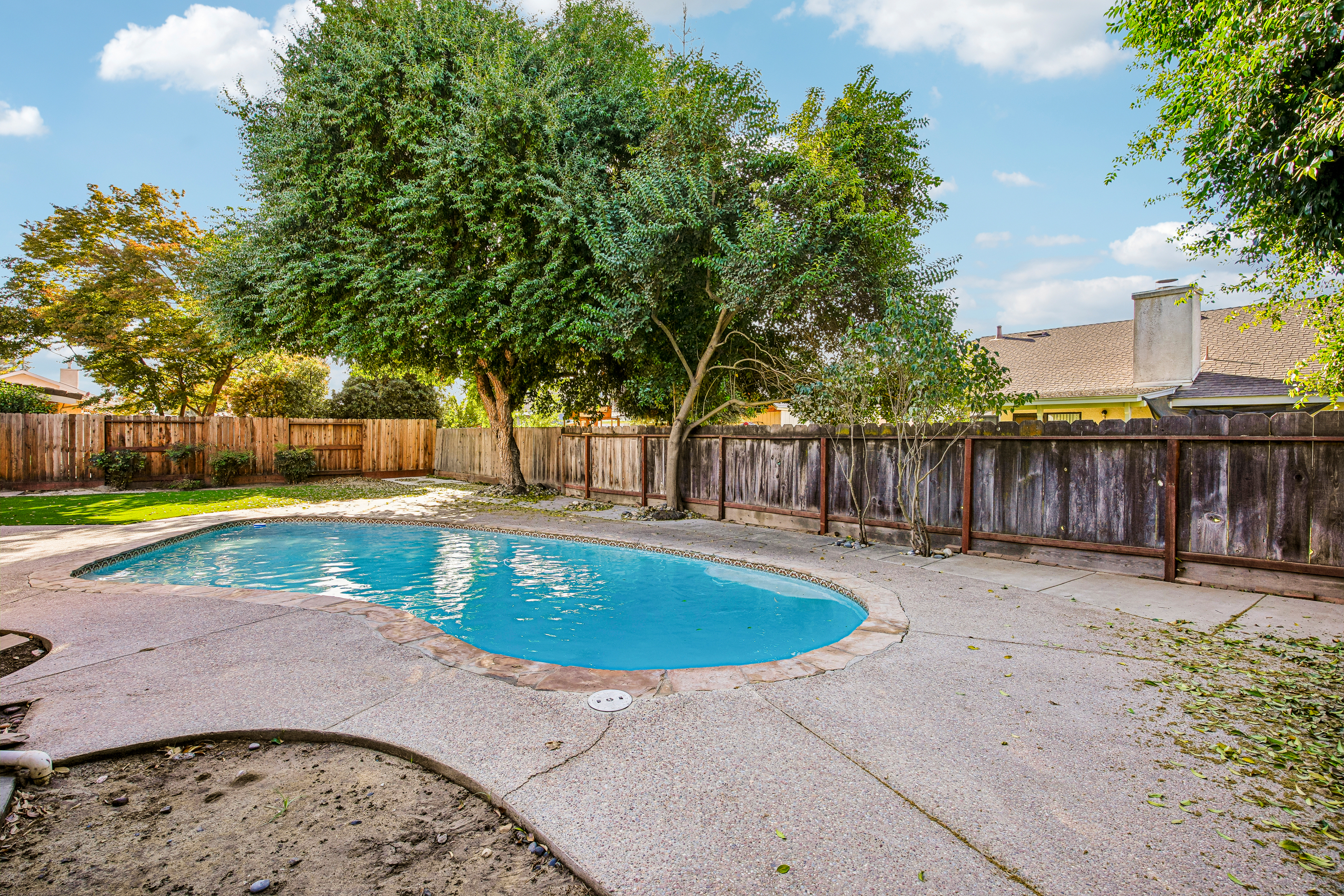 Photo 26 of 31 of 2100 Sandpoint Dr, Modesto, CA