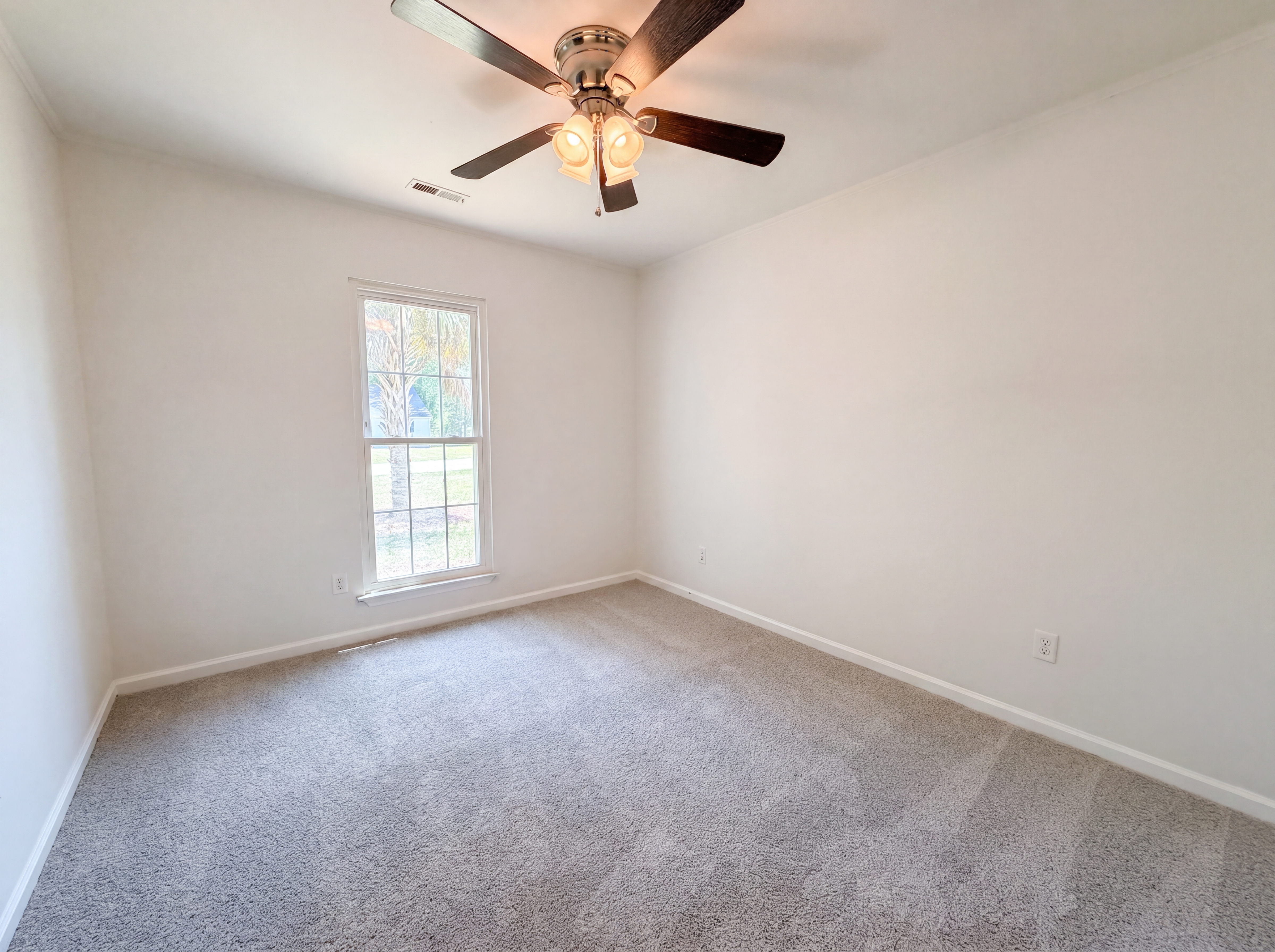 Photo 14 of 22 of 300 Indigo Rd, Goose Creek, SC