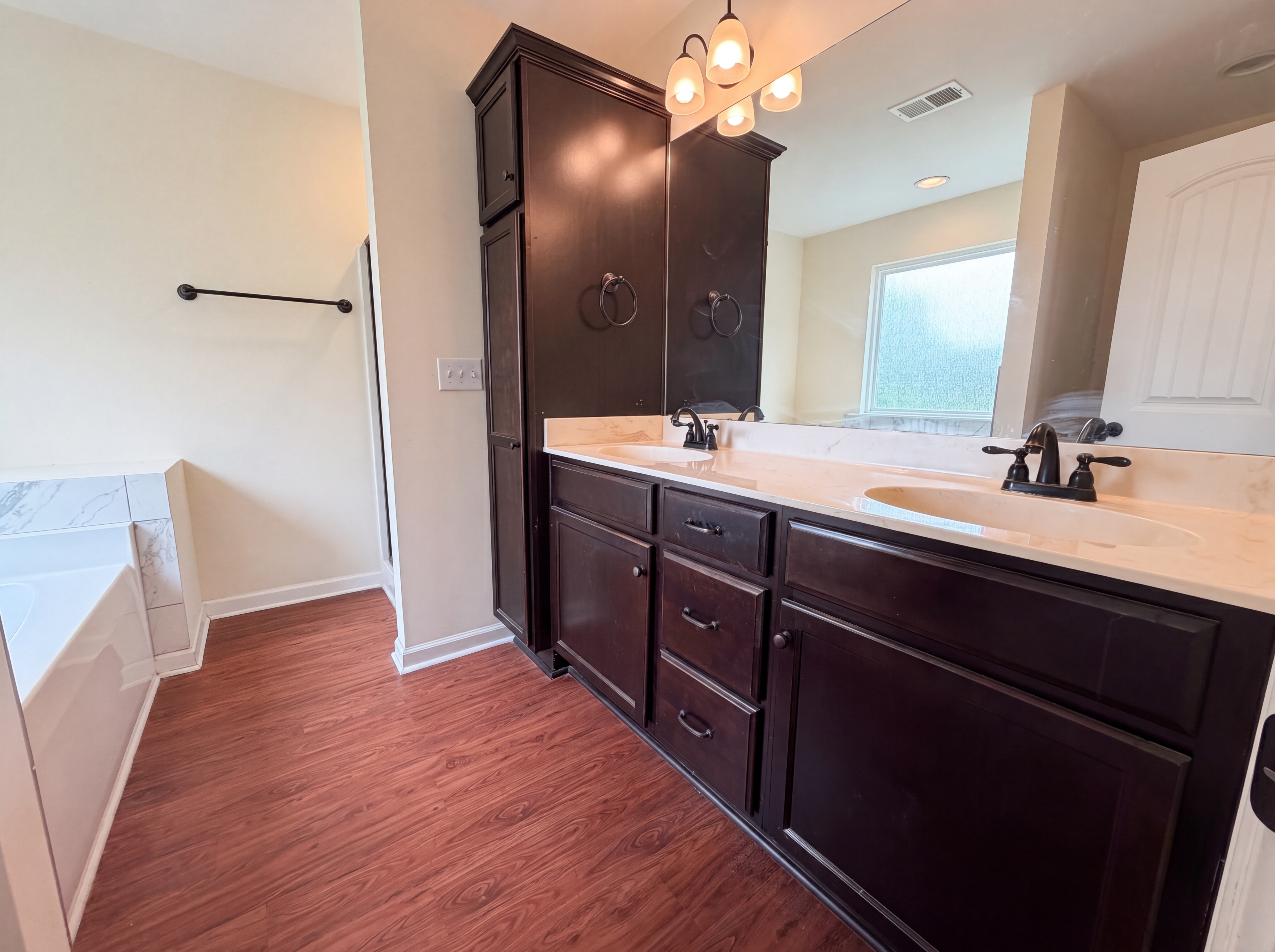 Photo 13 of 20 of 700 Magnolia Crest Ct, Odenville, AL