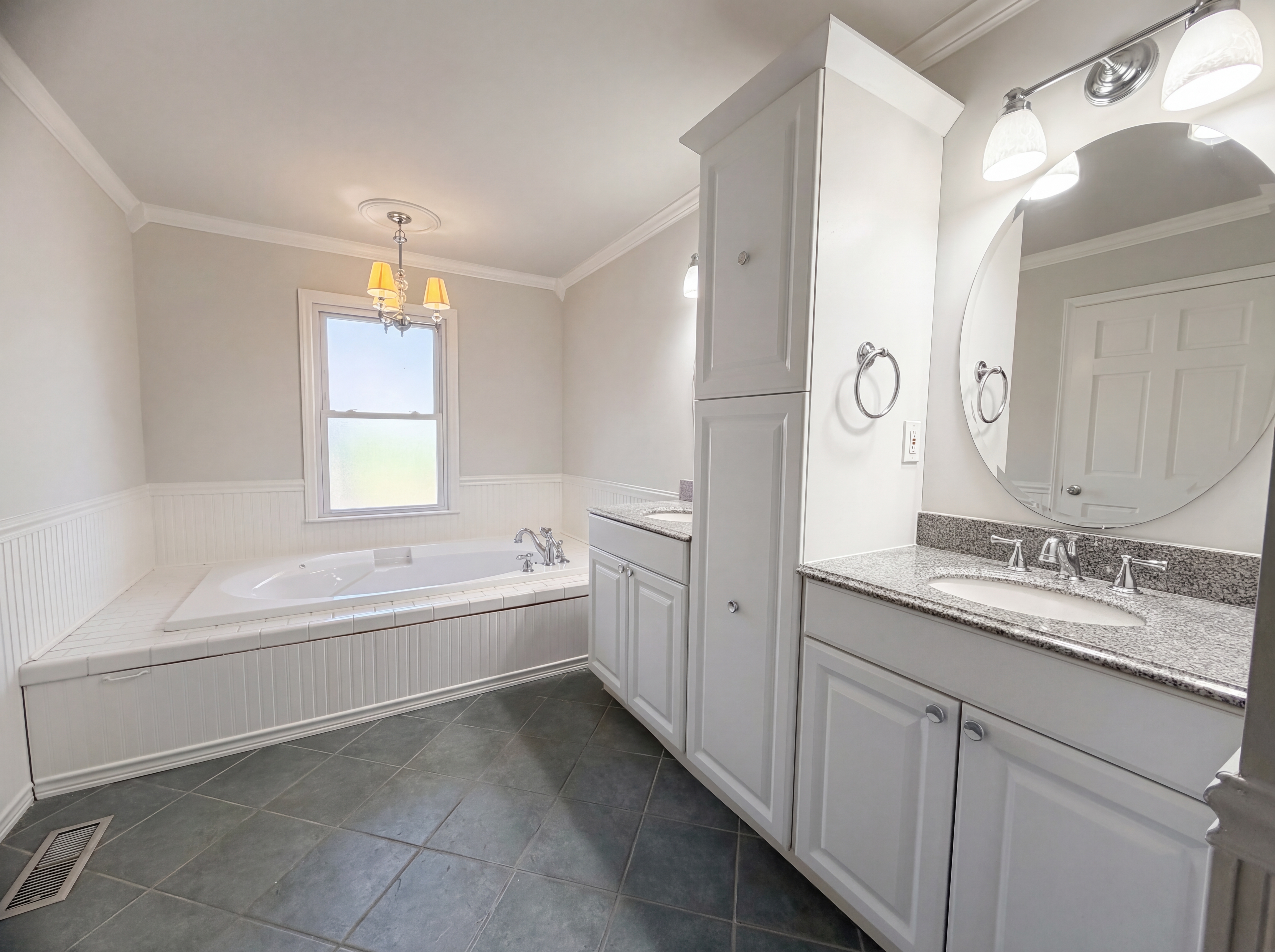Photo 6 of 21 of 1512 Buckingham Ave, Gastonia, NC