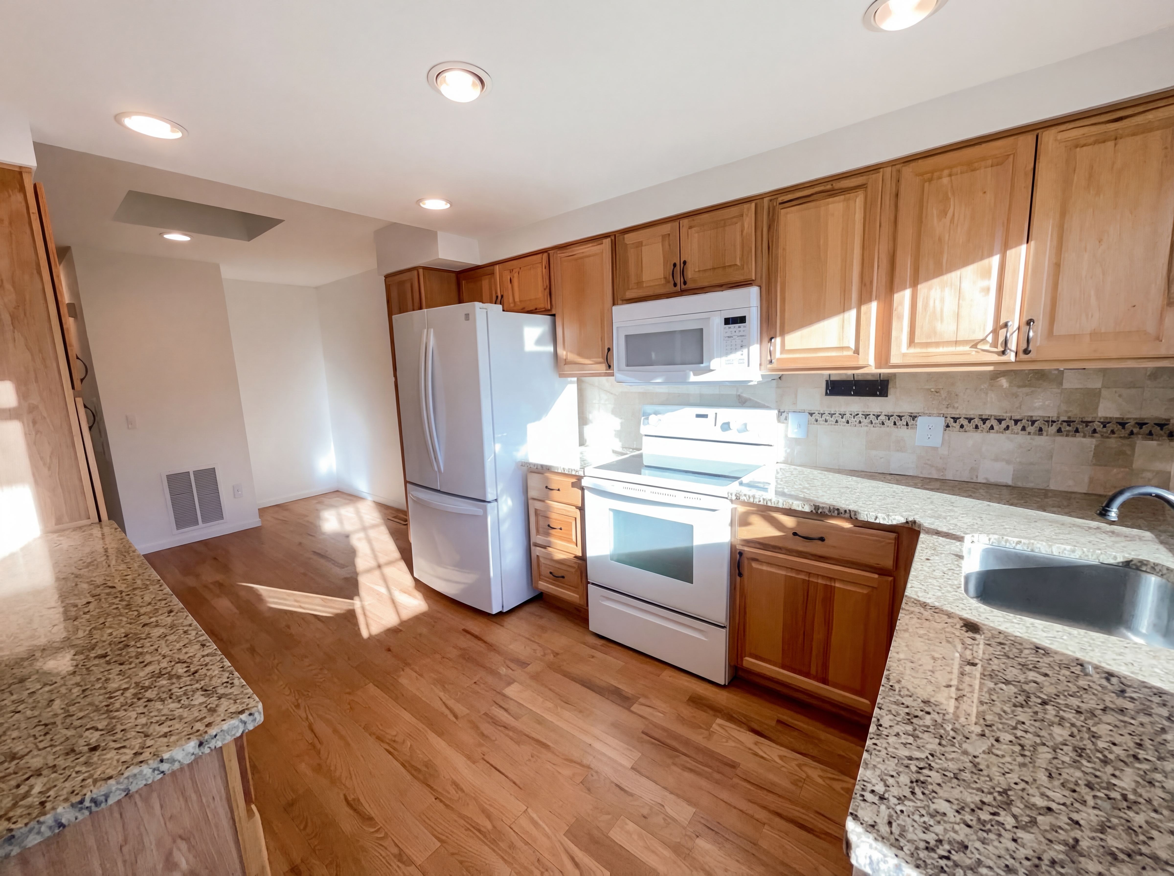 Photo 2 of 23 of 3075 E Long Cir S, Centennial, CO