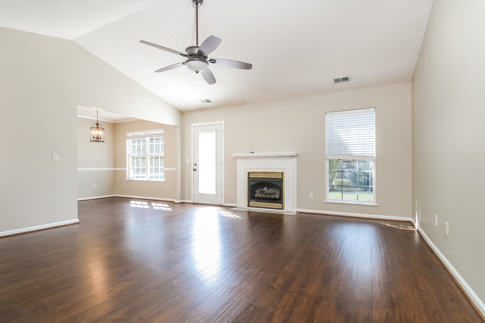 Photo 3 of 19 of 2753 Winterbrook Dr, Florence, SC